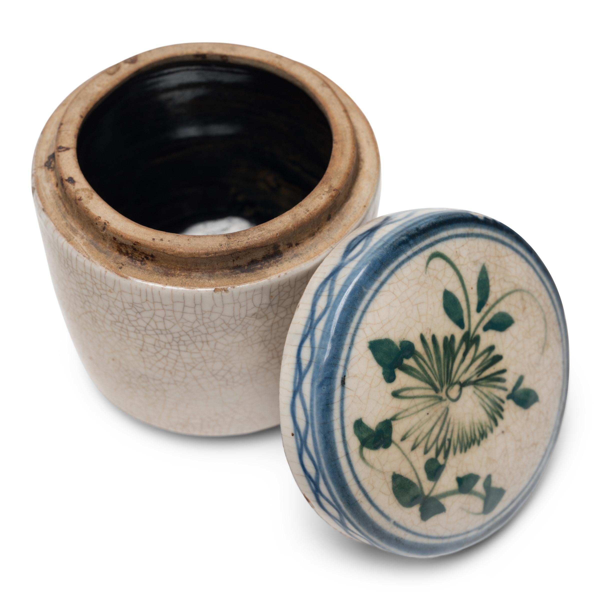 Qing Chinese Blue & White Crackled Tea Leaf Jar, c. 1900