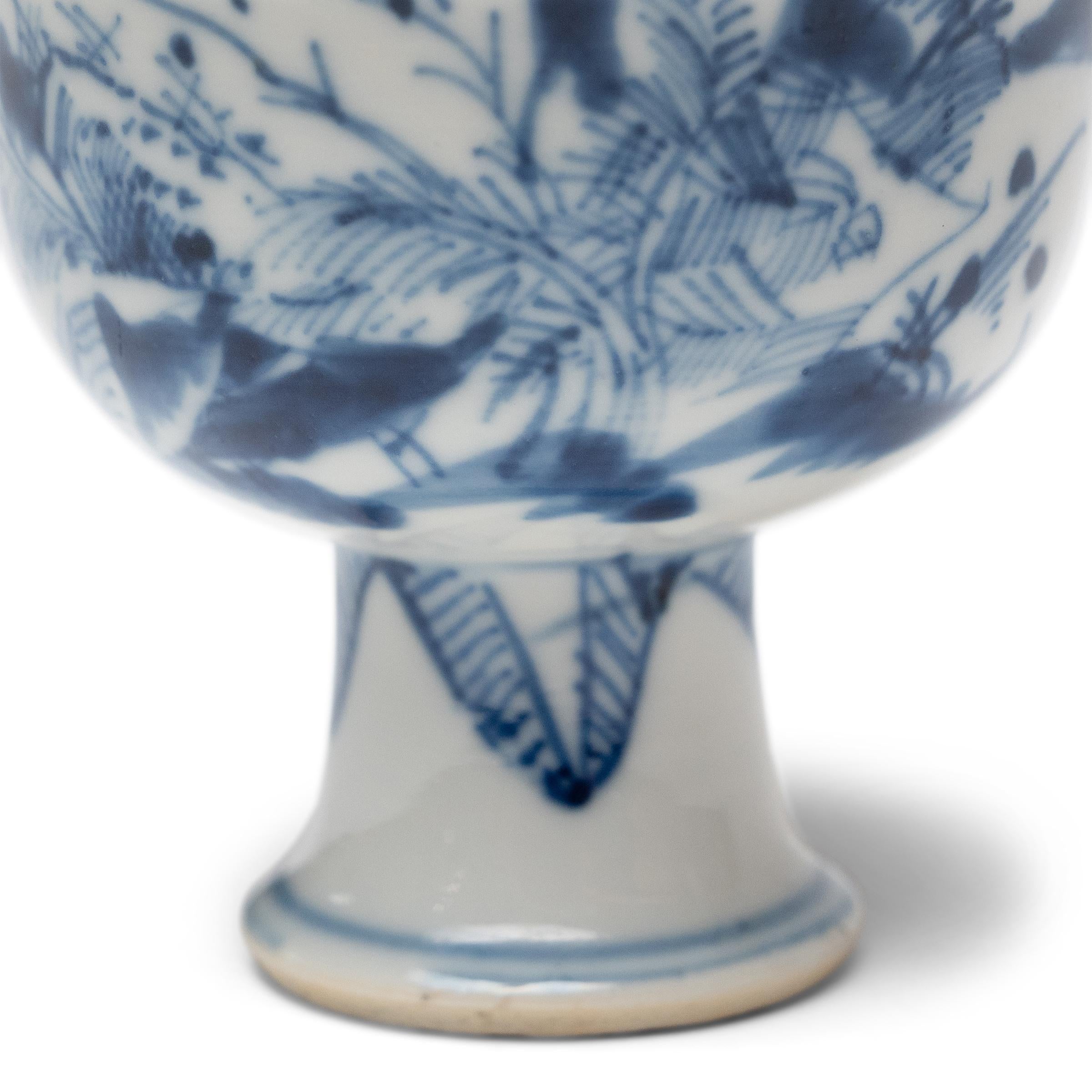 Chinese Export Chinese Blue & White Floral Stem Cup For Sale