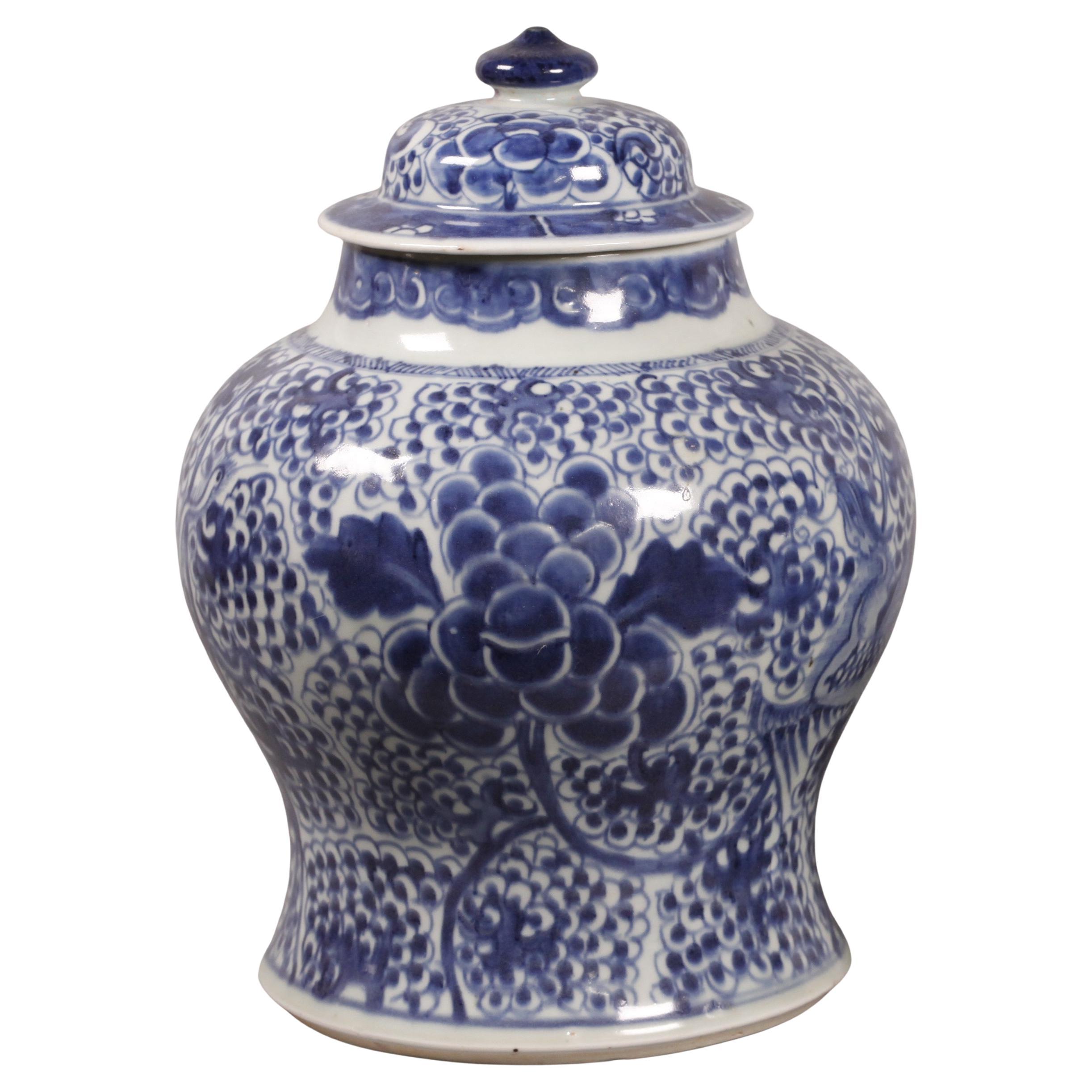 Chinese blue & white porcelain cover jar, 18th c.