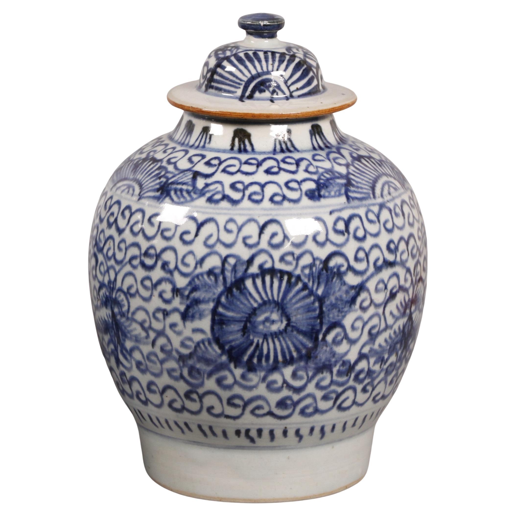 Chinese blue & white porcelain cover jar, 18th c.