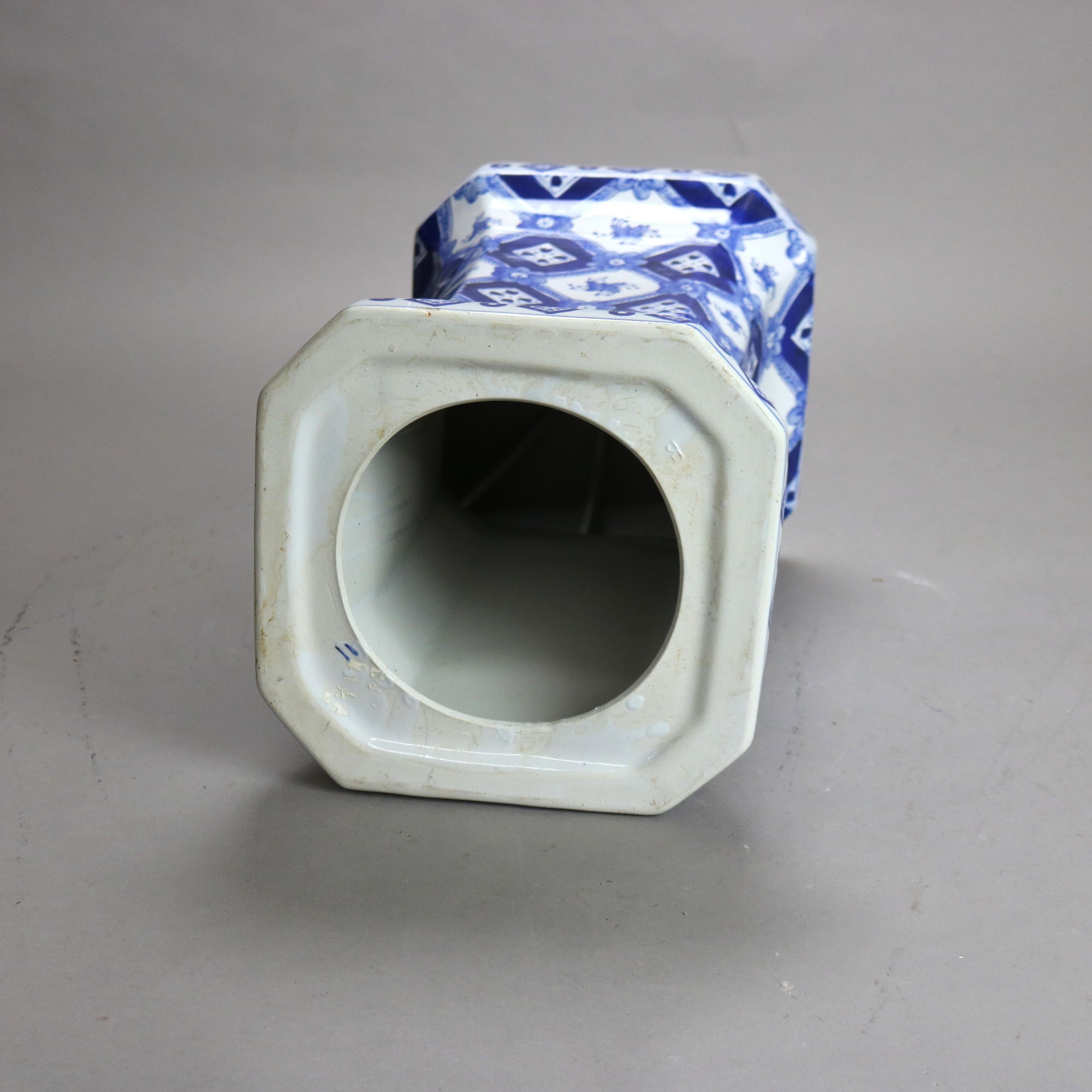 Chinese Blue & White Porcelain Hourglass Form Floral Garden Seat 20thC 4