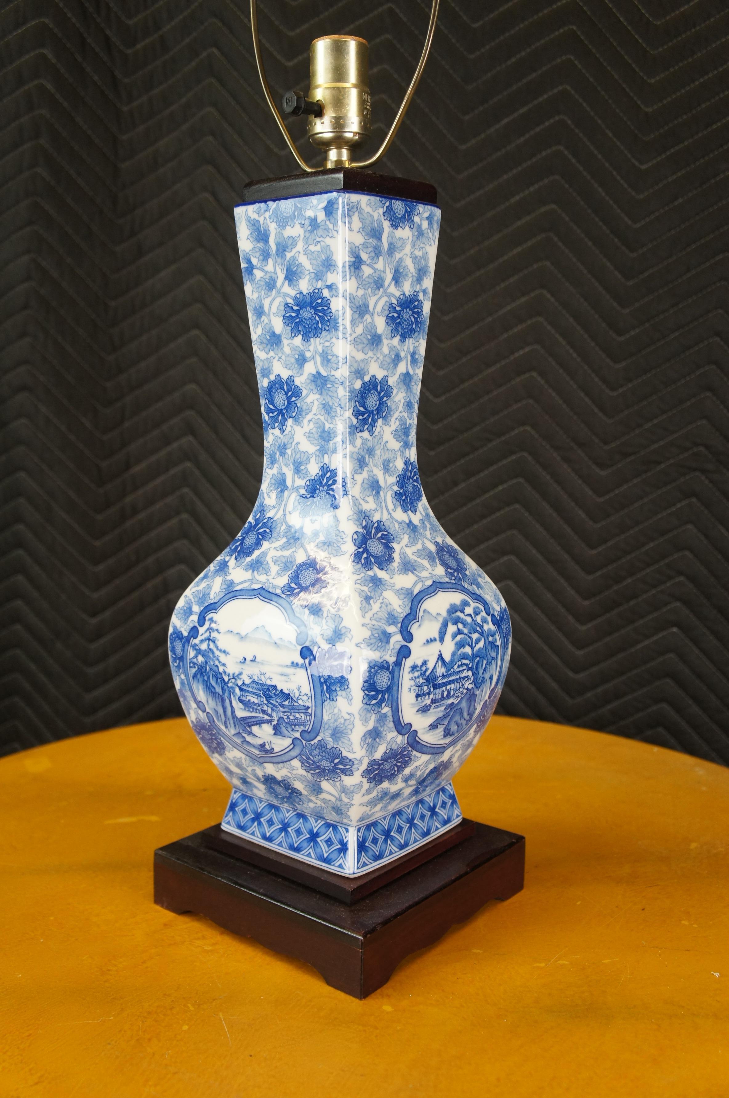Chinese Blue & White Porcelain Urn Chrysanthemums Pagoda Landscape Table Lamps In Good Condition For Sale In Dayton, OH