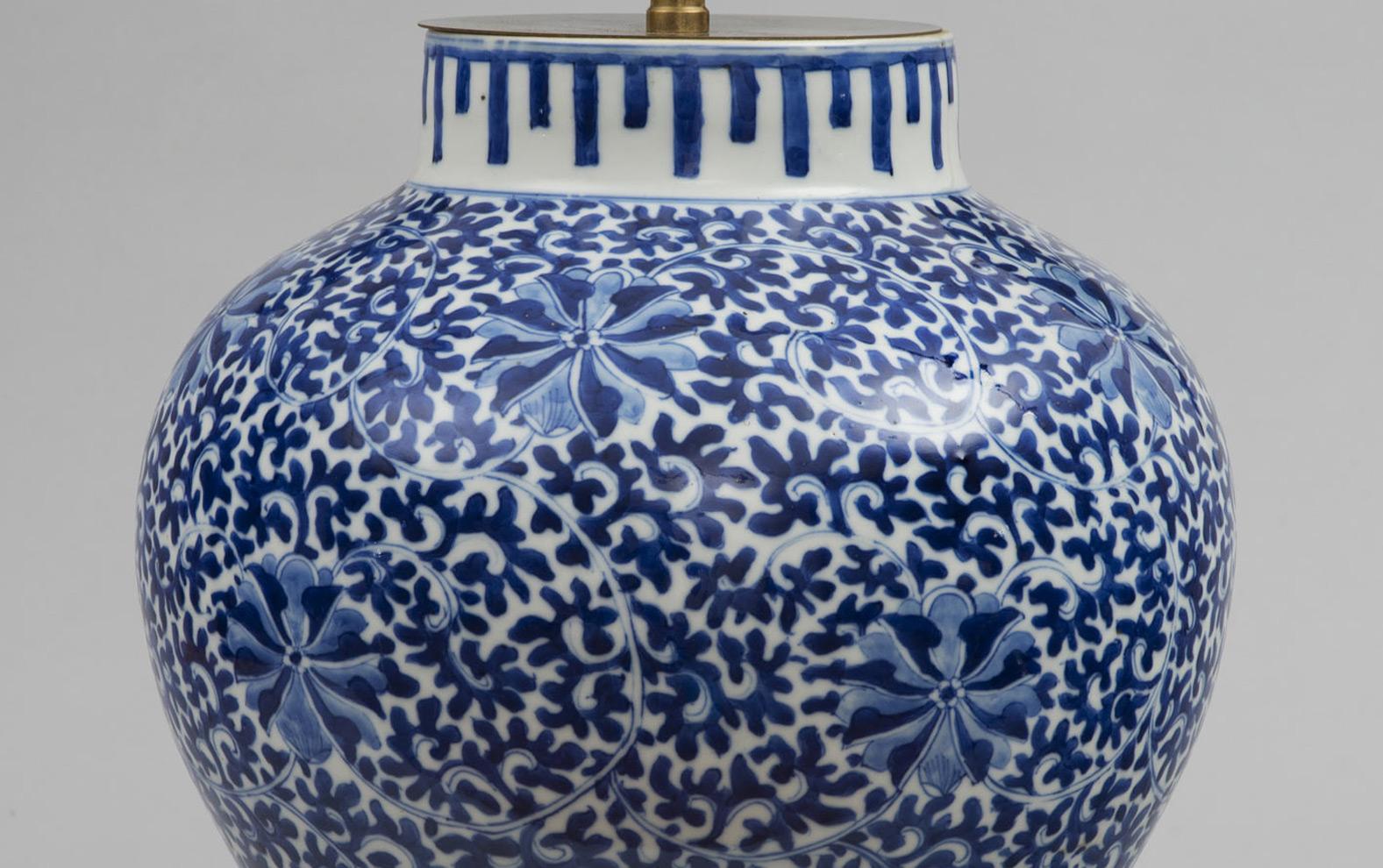 Chinese Export Chinese Blue and White Porcelain Vase Lamp, circa 1880 For Sale