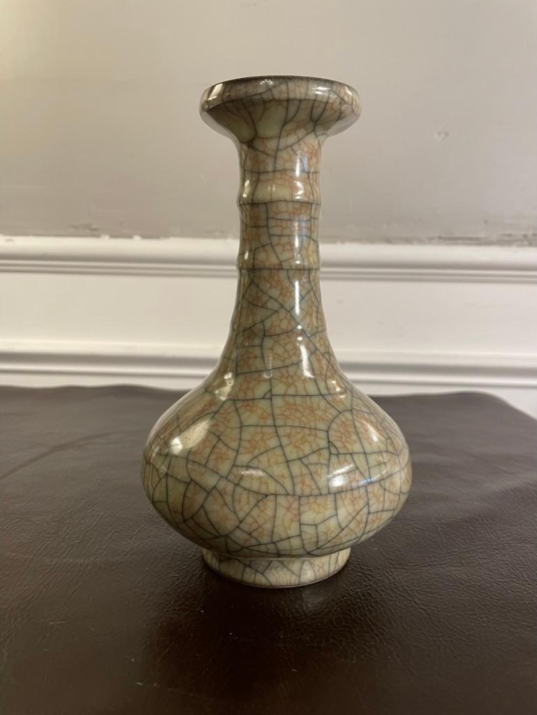 Qing Chinese Bottle Form Crackle Glazed Vase