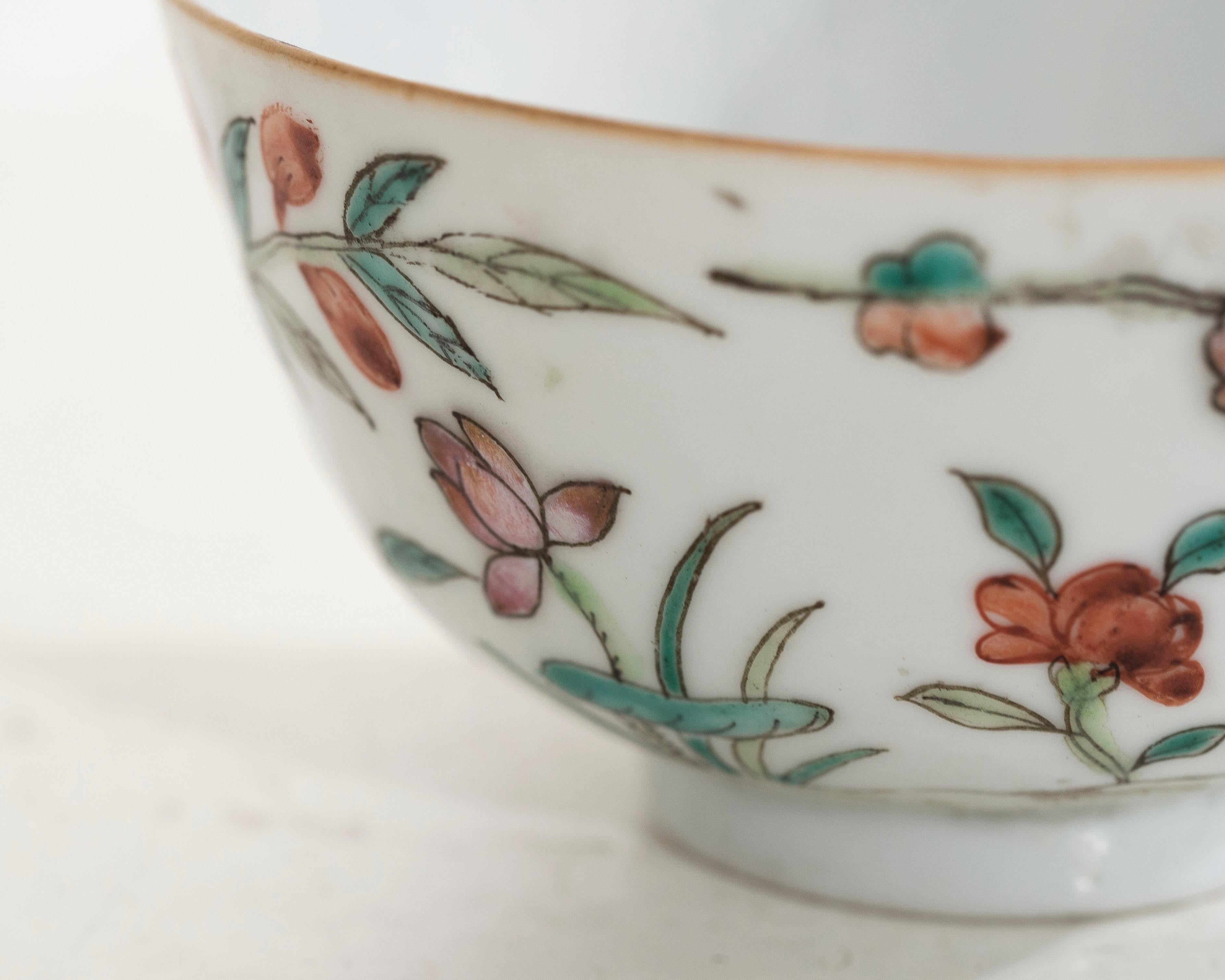 18th Century and Earlier Chinese bowl with painted decorations, 18th C. For Sale
