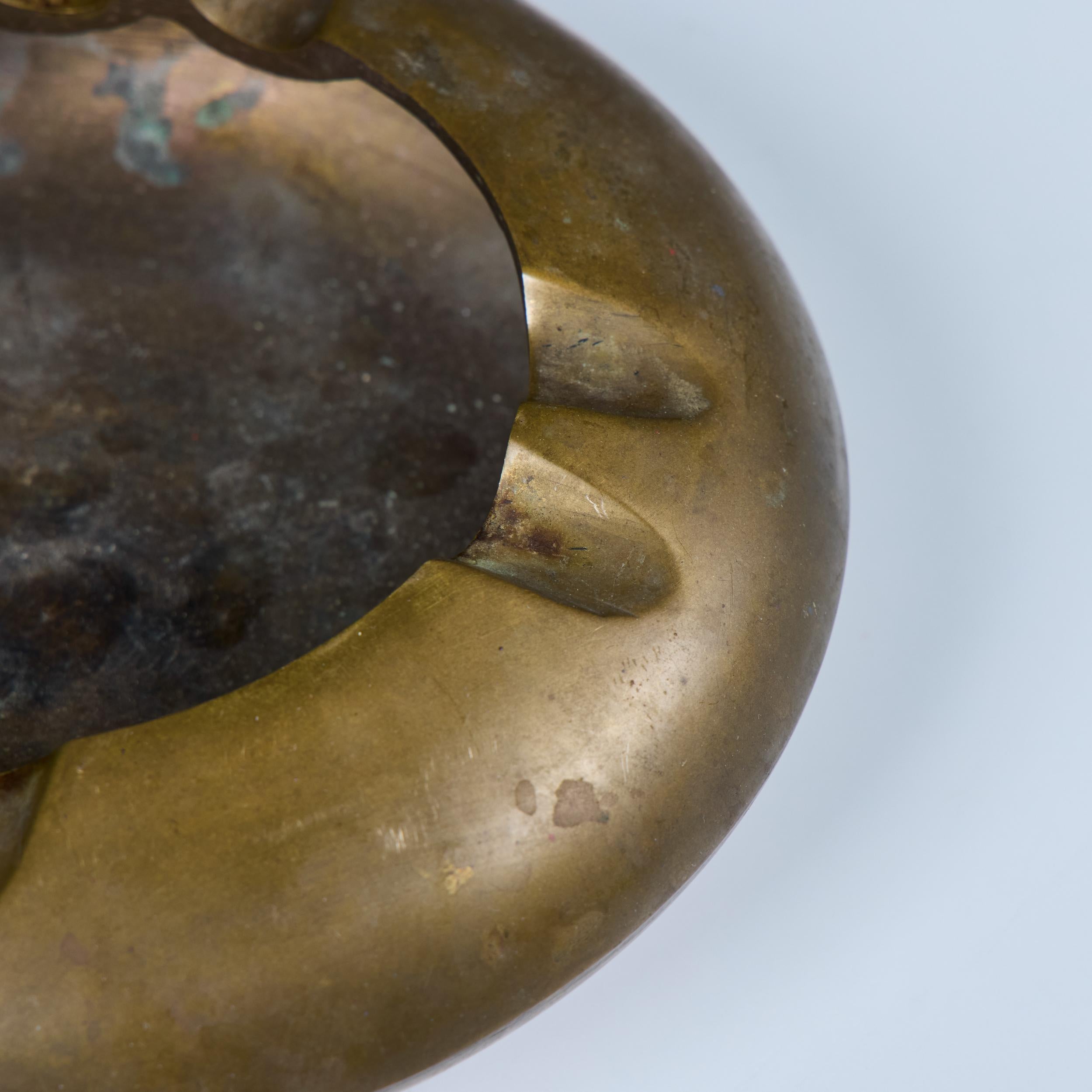 Chinesischer Messing-Aschenbecher Schale im Angebot 8