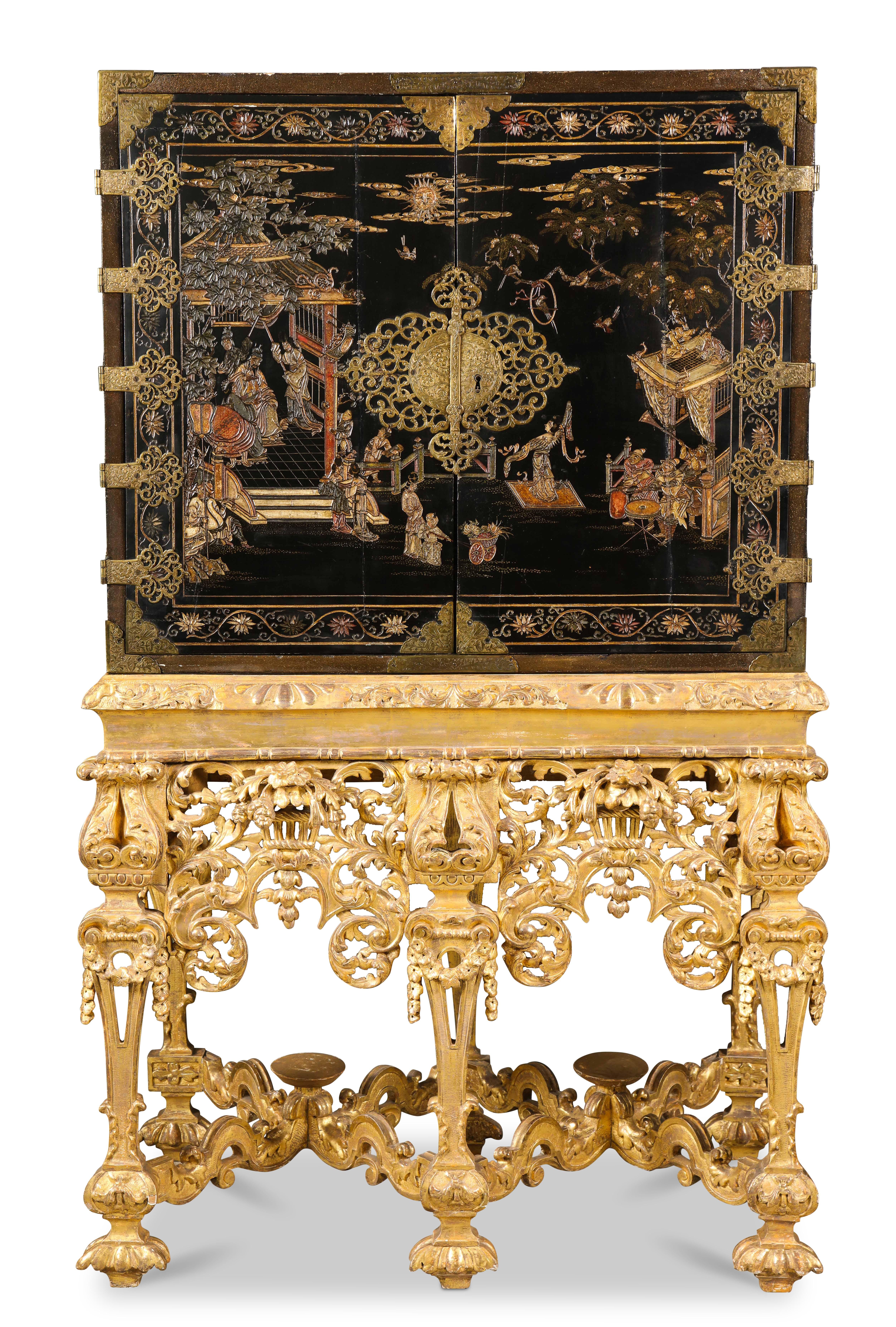 Chinese Brass-Mounted Coromandel Lacquer Cabinet on a Charles II, circa 1685 In Good Condition In New York, NY