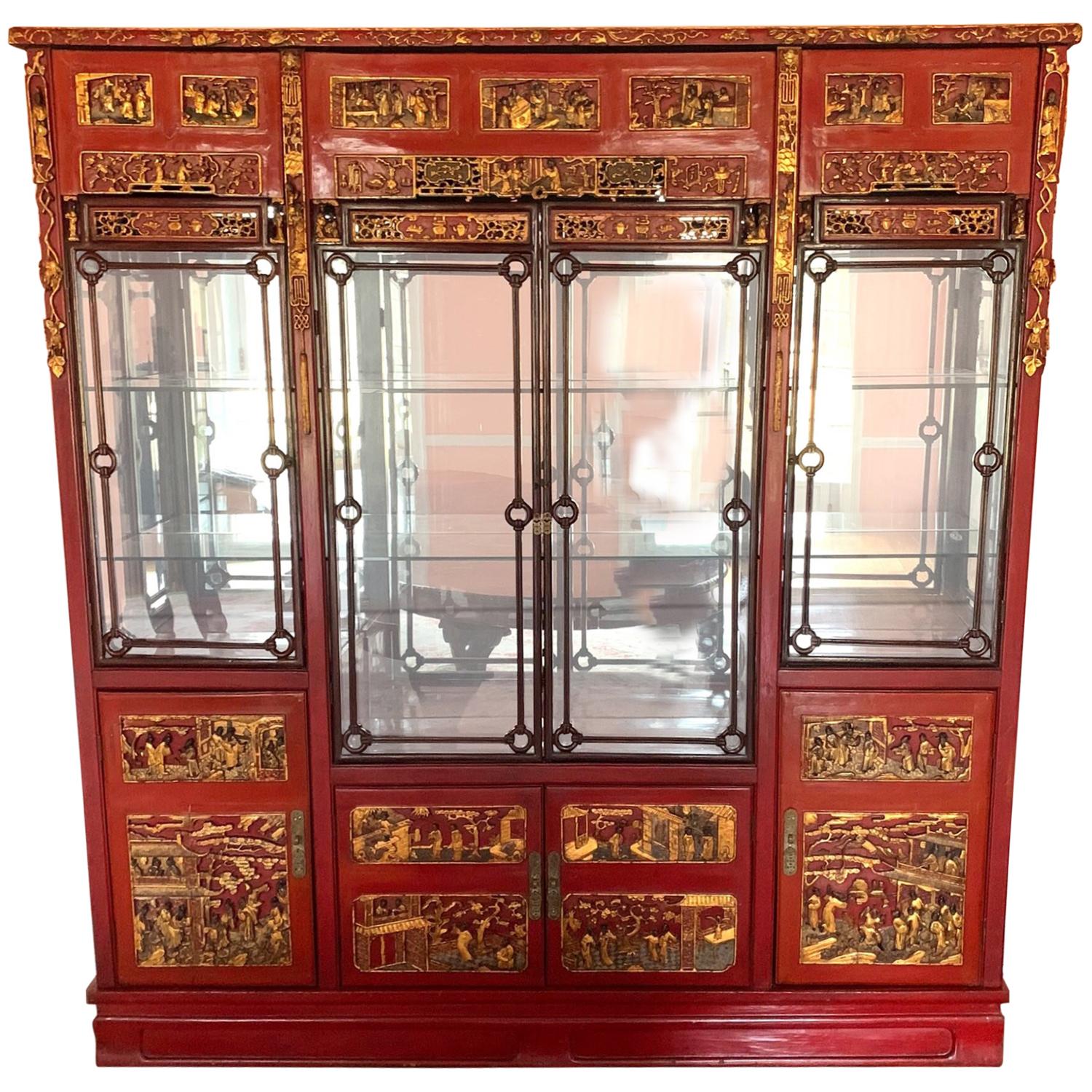 Chinese Breakfront in Carved and Lacquered Wood with Mirrored Back