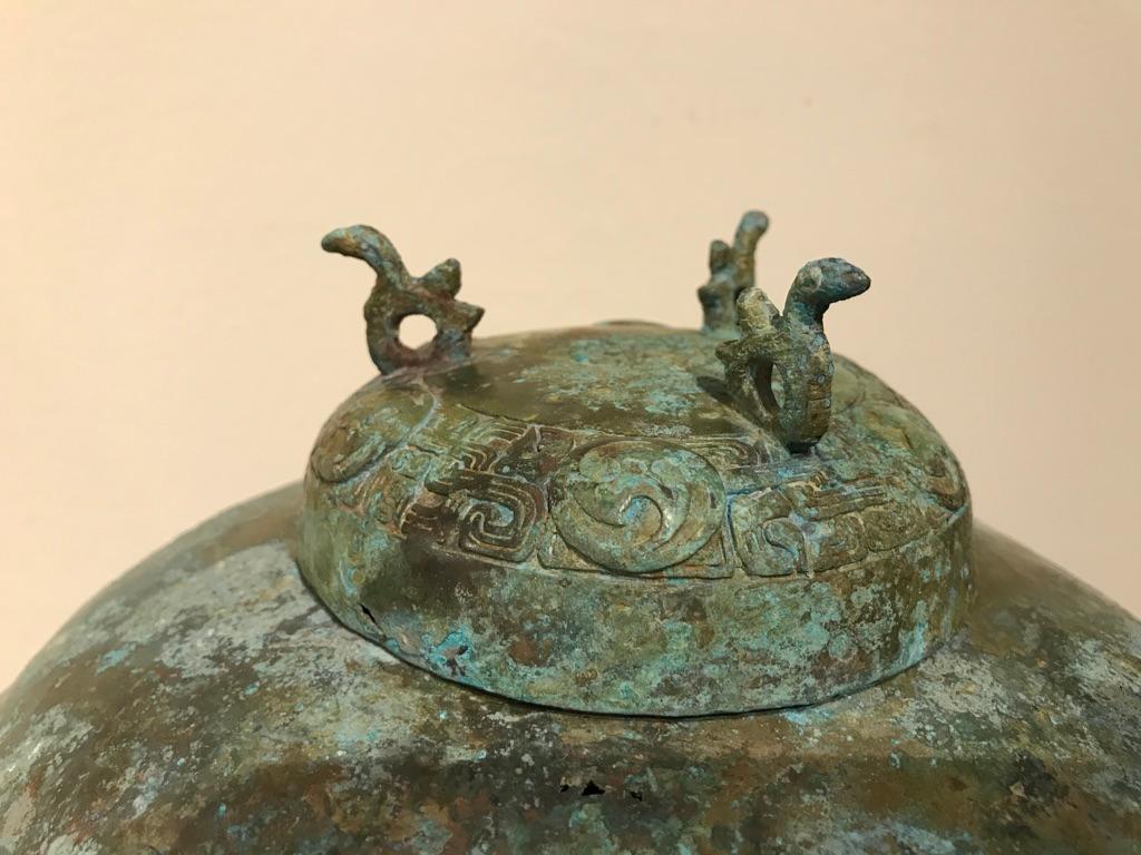 Chinese Bronze Archaistic Lidded Vessel with Verdigris Patina 4
