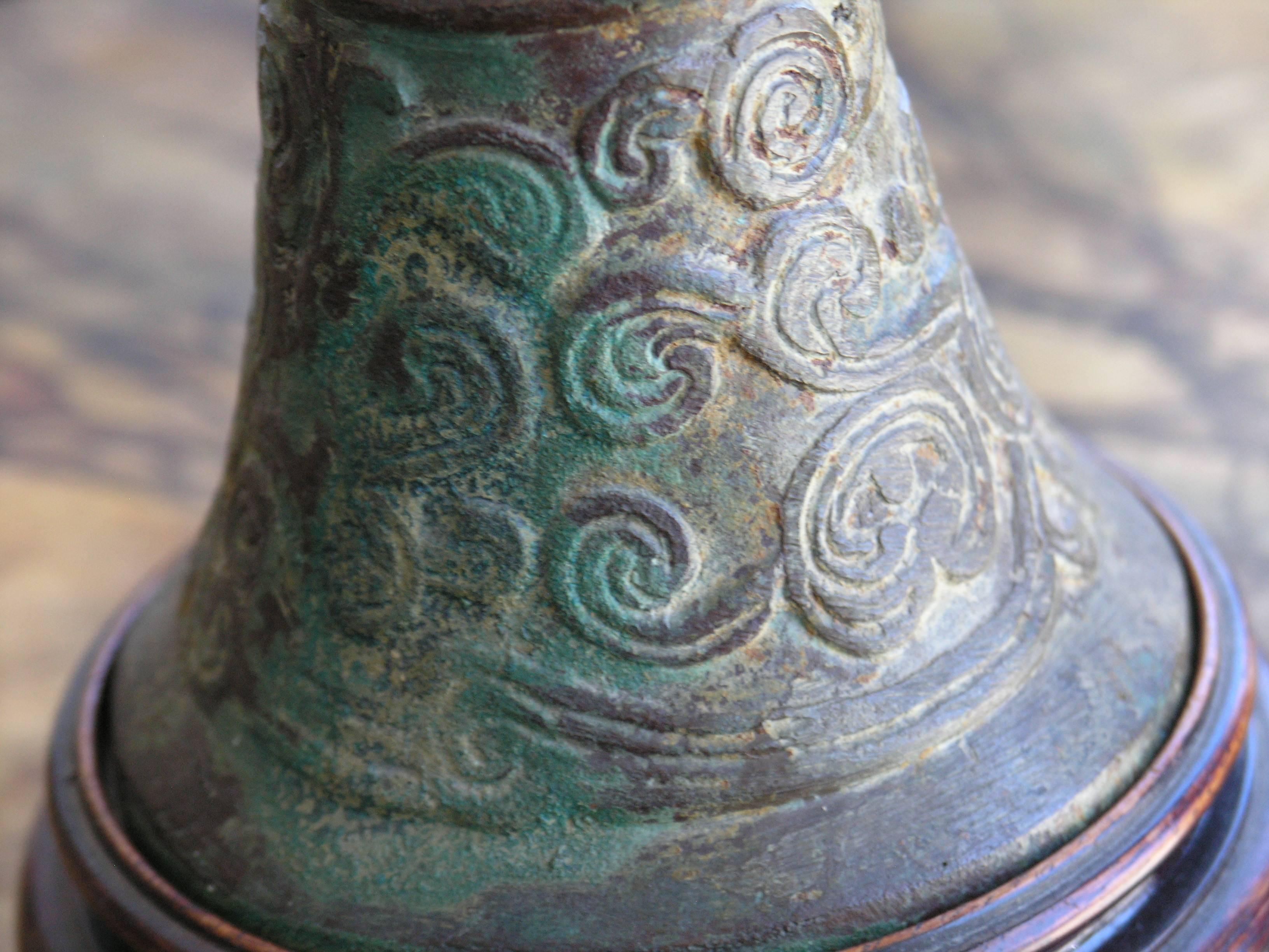 Cast Chinese Bronze Beaker Gu Vase For Sale
