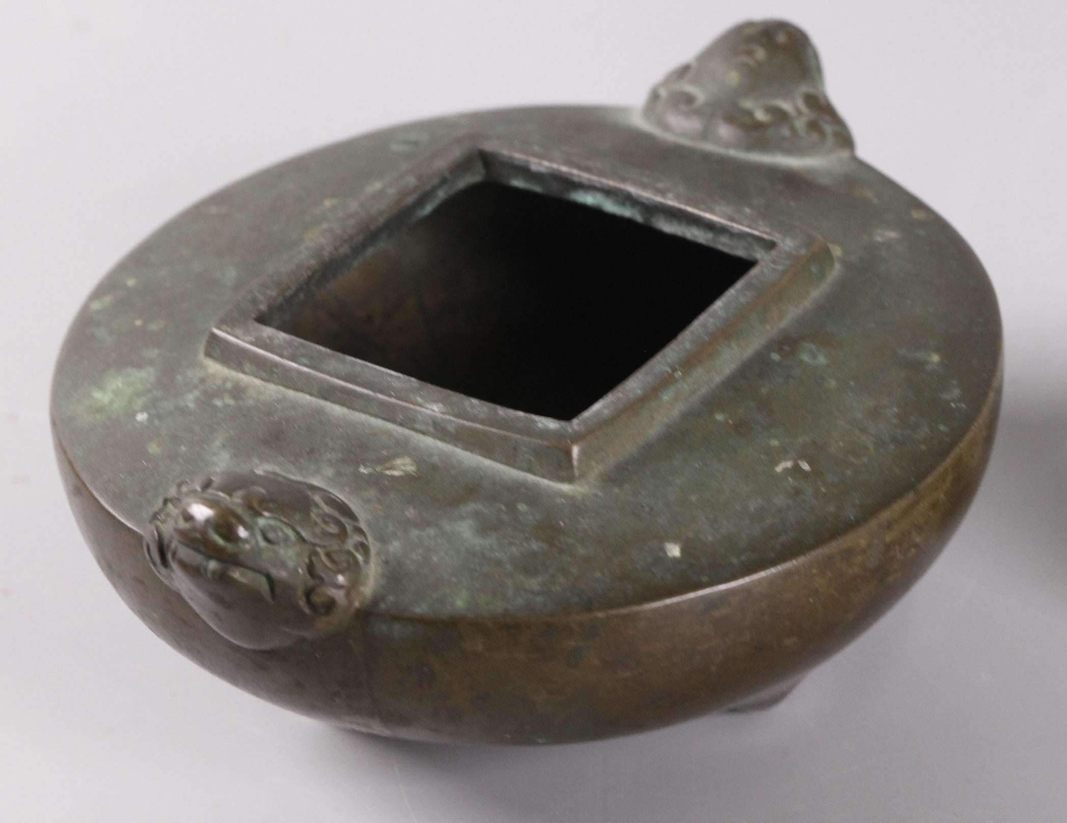 Bronze Chinese bronze censer, 19th c. For Sale