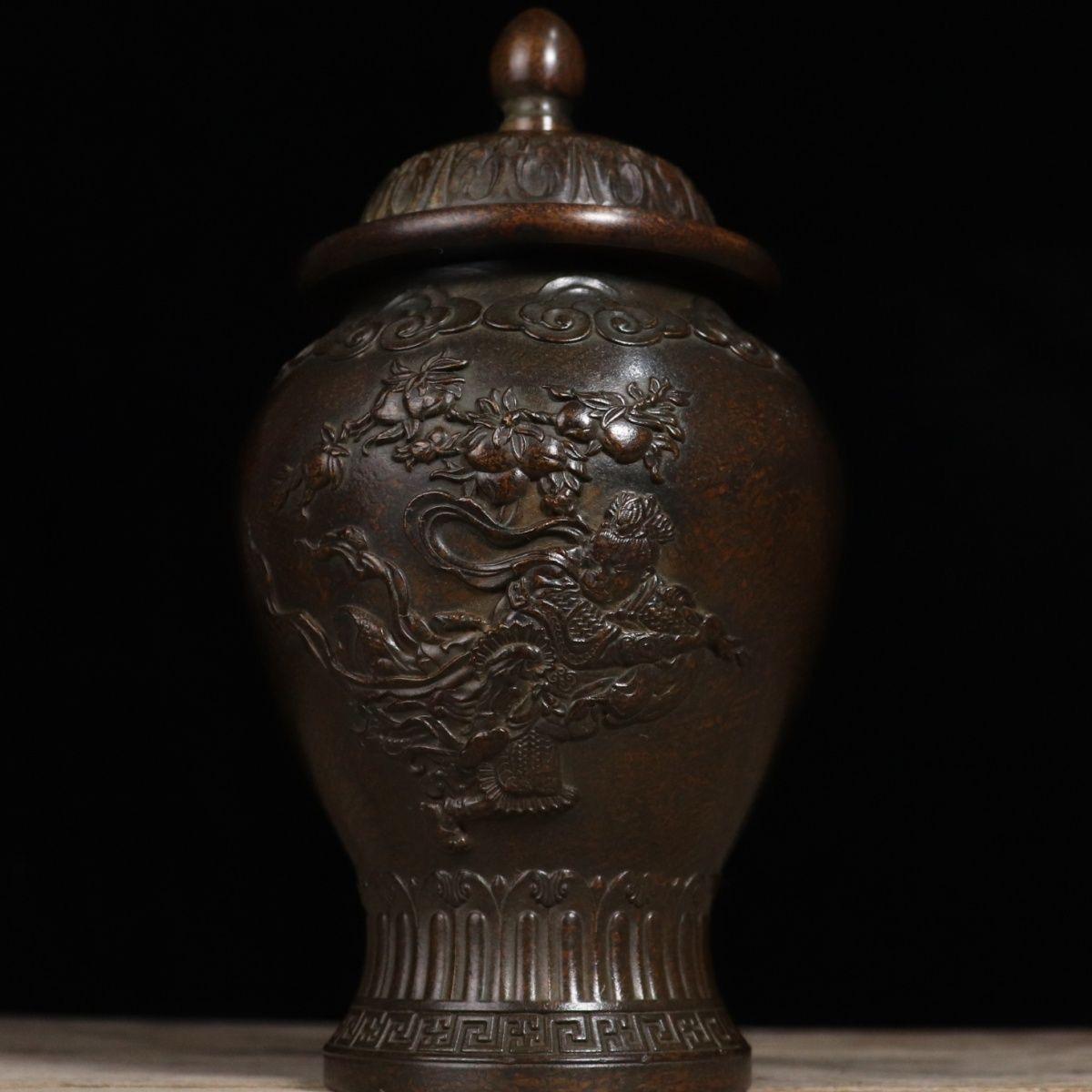 Chinese Bronze Figures Story General Jar, 19th Century, China In Good Condition For Sale In 景德镇市, CN