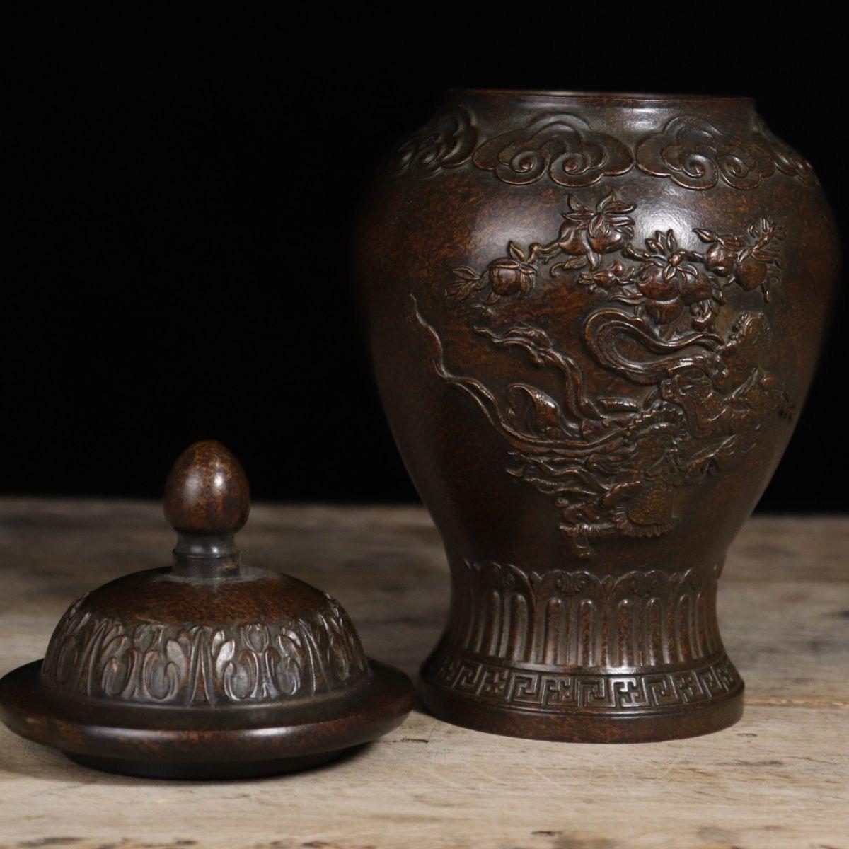 Pot d'histoire générale en bronze de Chine, 19ème siècle, Chine en vente 1