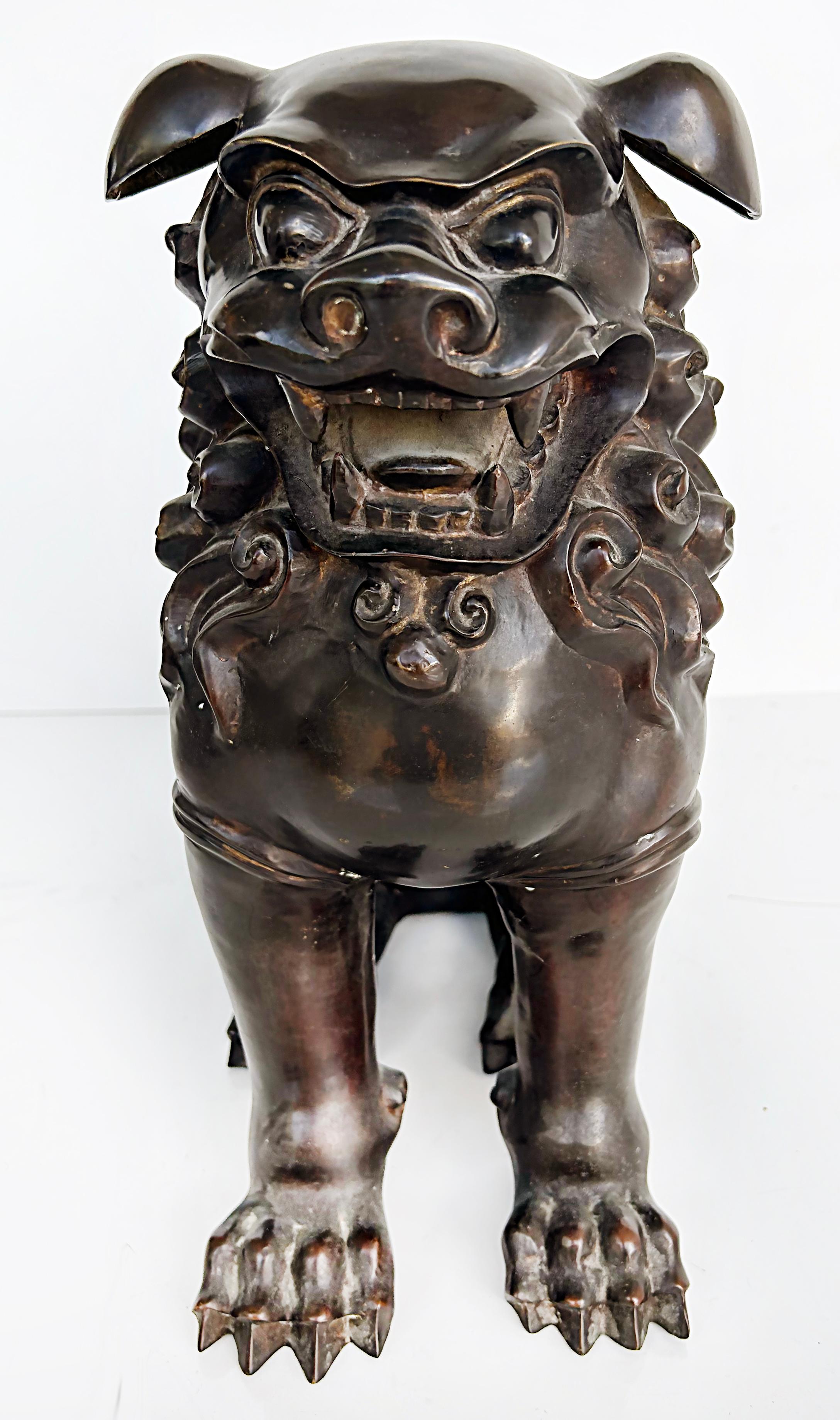 Chinese Bronze Foo Dogs Sculptures, a Pair 3