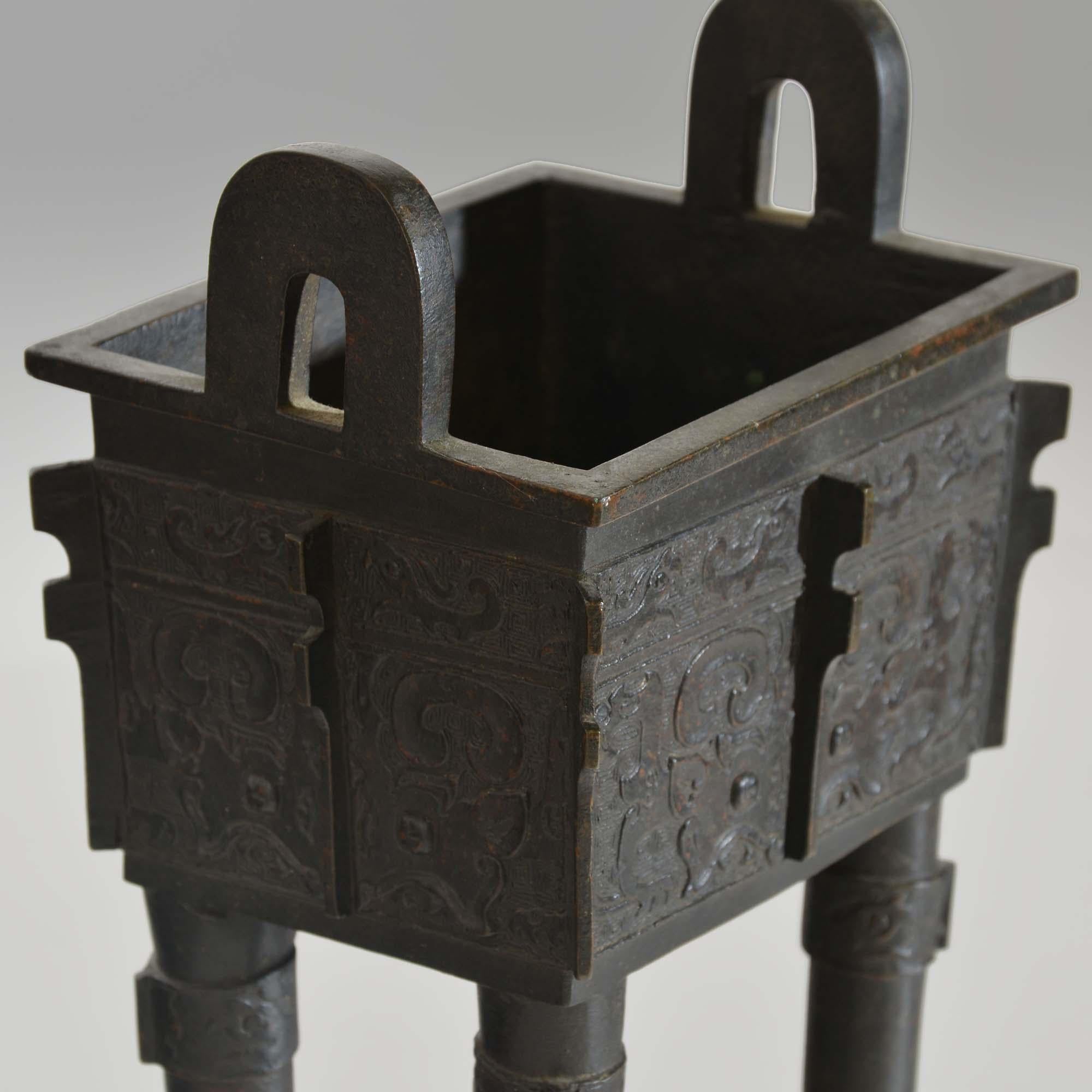 Chinese bronze sacrificial vessel, or Fangding For Sale 1