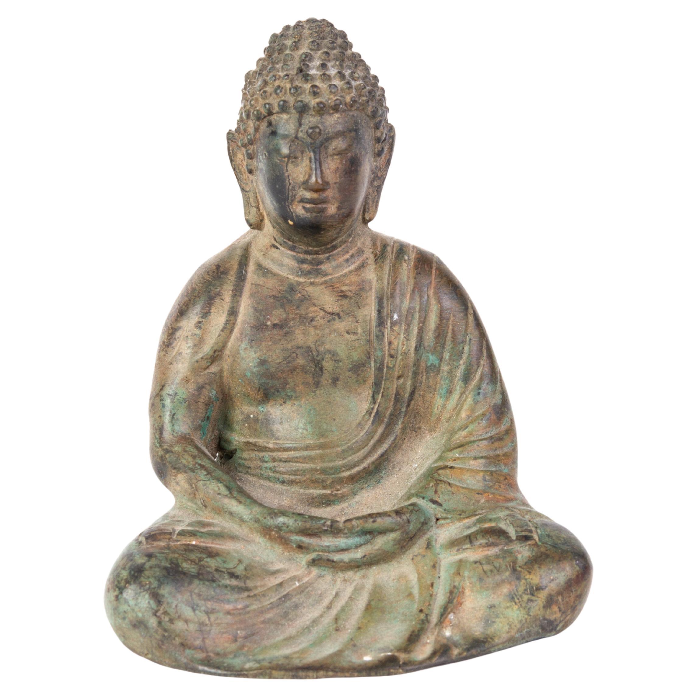 Chinese Bronze Sculpture of Buddha 19th Century Qing For Sale