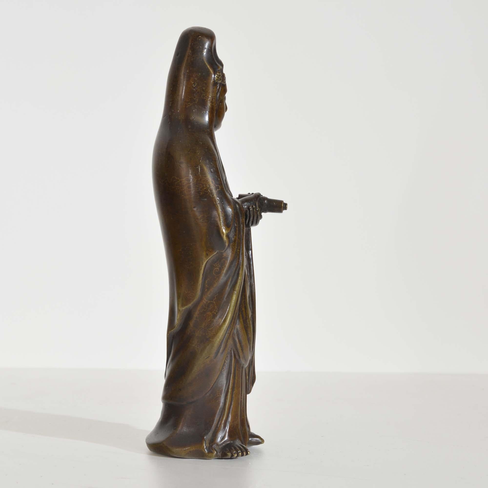 Chinese bronze statue of Guanyin 1