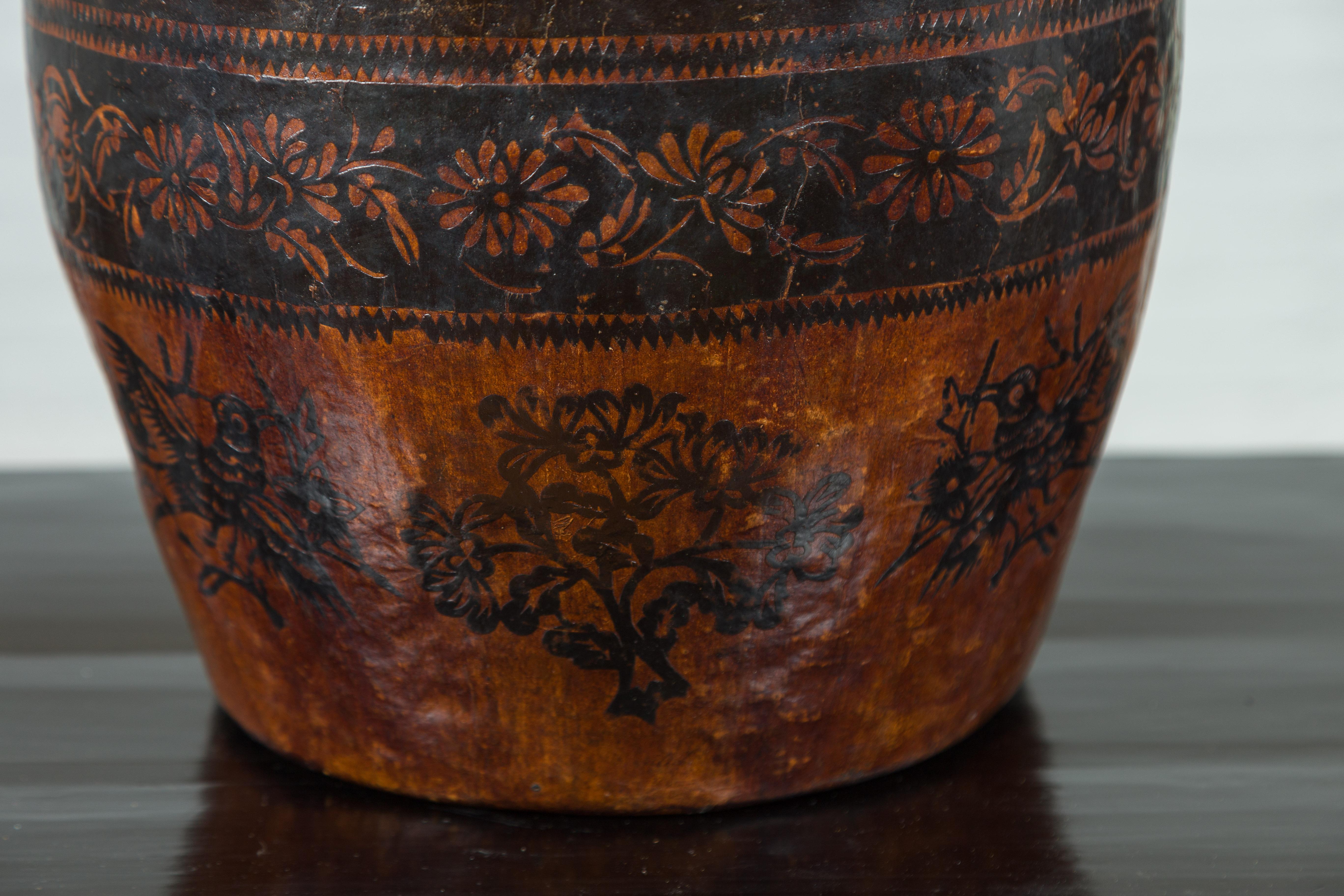 Chinese Brown and Black Papier-Mâché Basket with Floral Frieze and Bird Motifs In Good Condition In Yonkers, NY