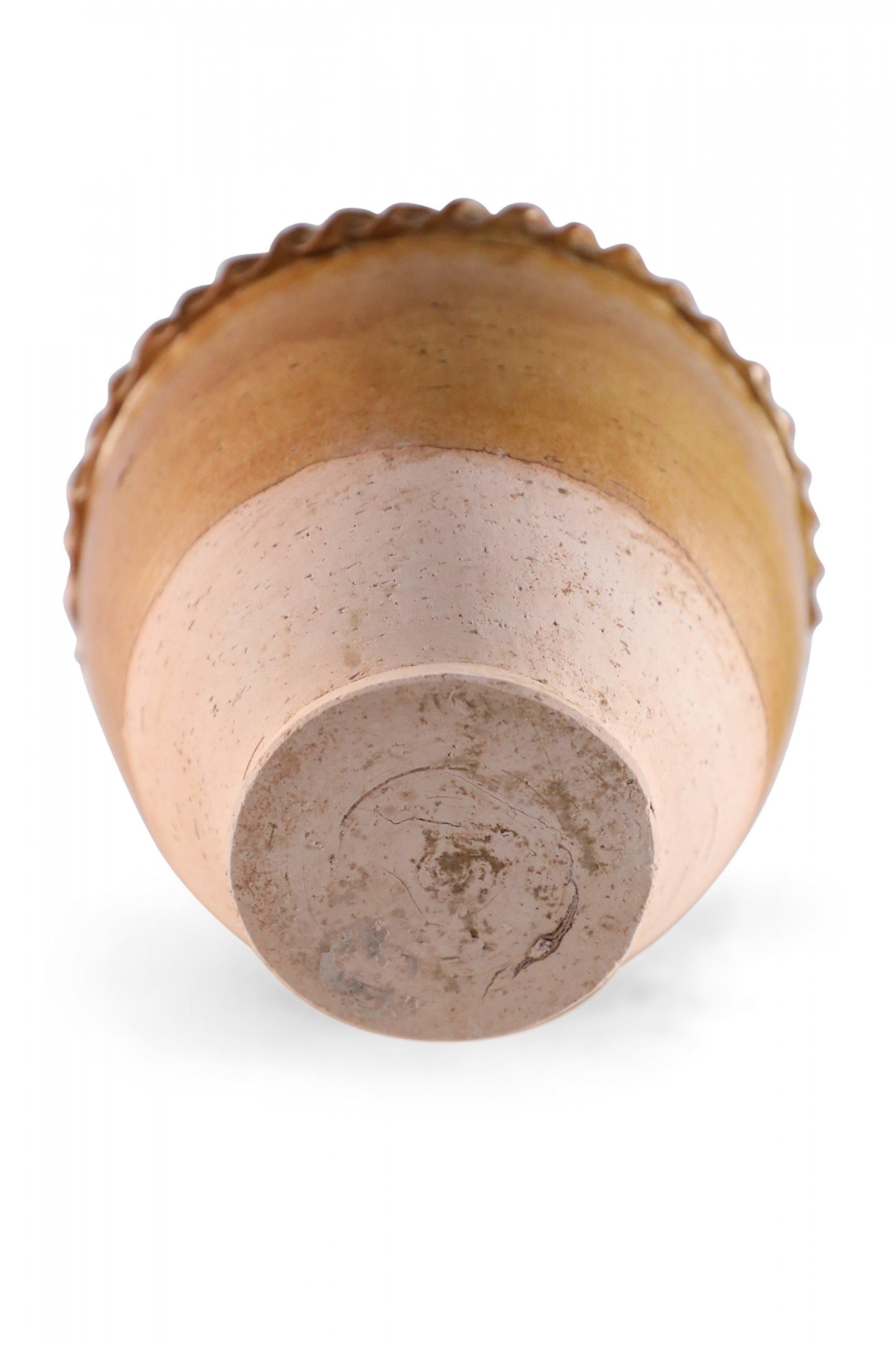 Chinesische chinesische Vase mit braunem und rosa Seilmuster und Griff im Angebot 6