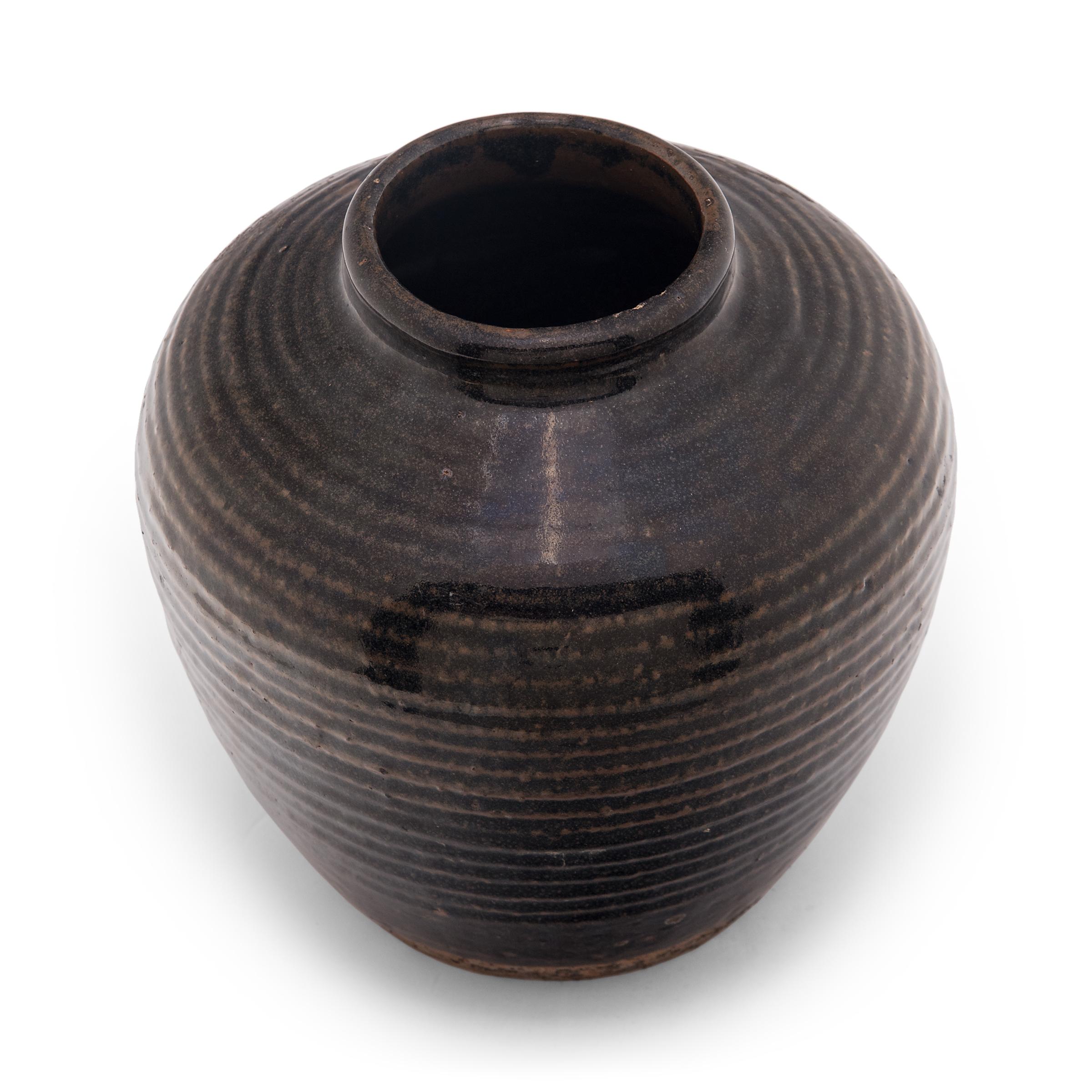 20th Century Chinese Brown Glazed Storage Jar, c. 1900