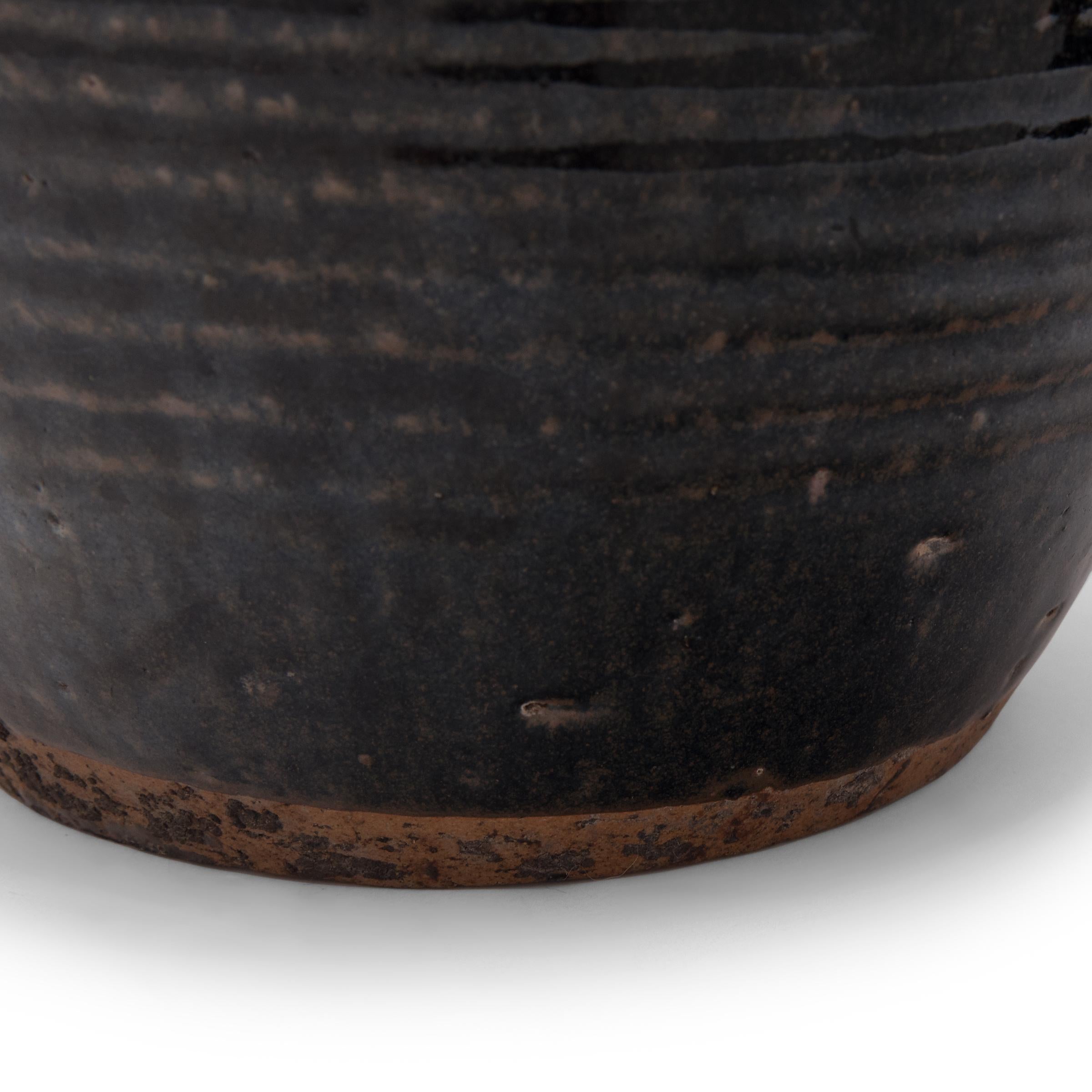 Chinese Brown Glazed Storage Jar, c. 1900 1