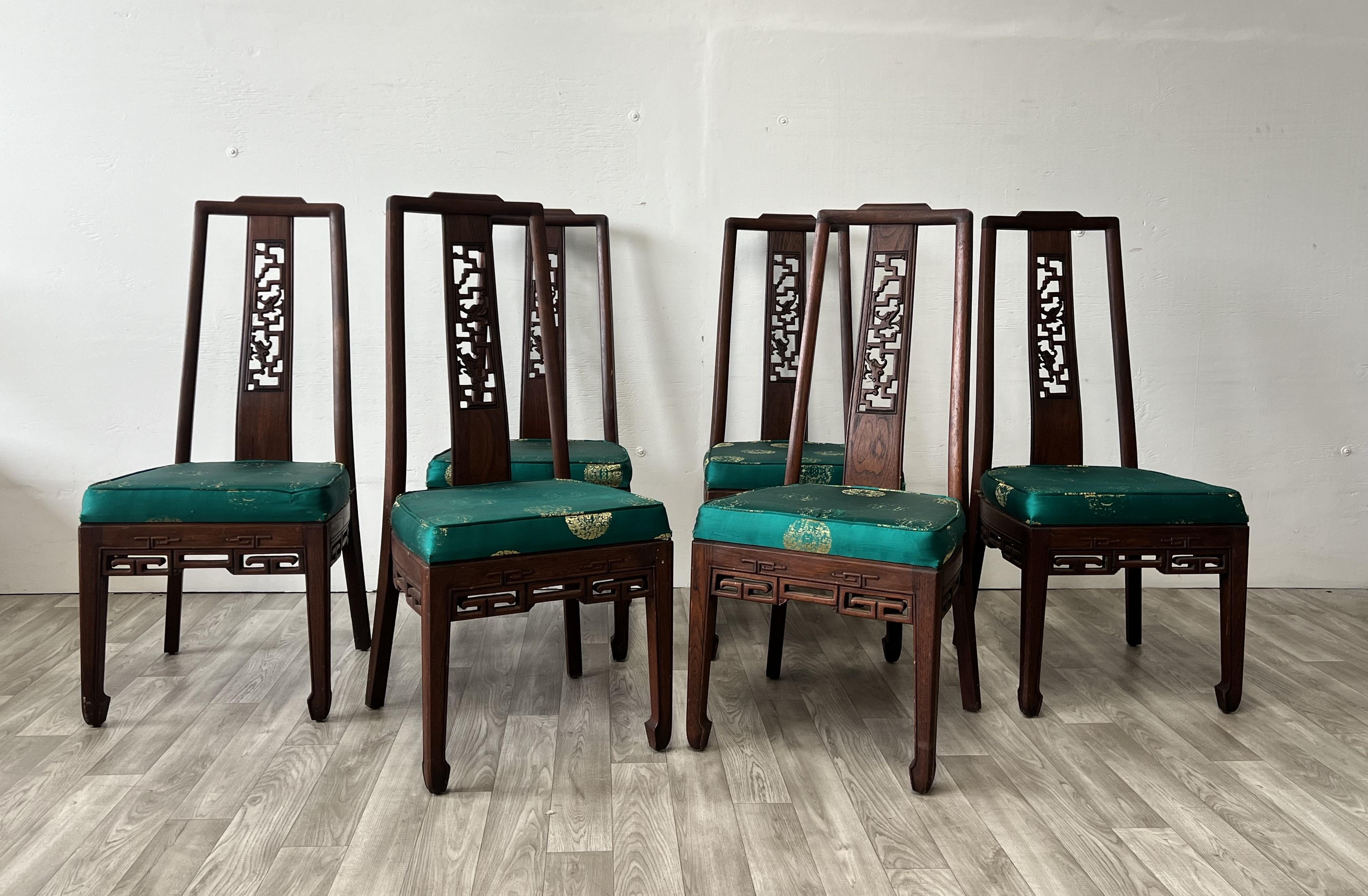 Chaises de salle à manger en bois Brown Wood Ancient Dragon Motif Back Panel Set of 6 État moyen - En vente à Red Lion, PA