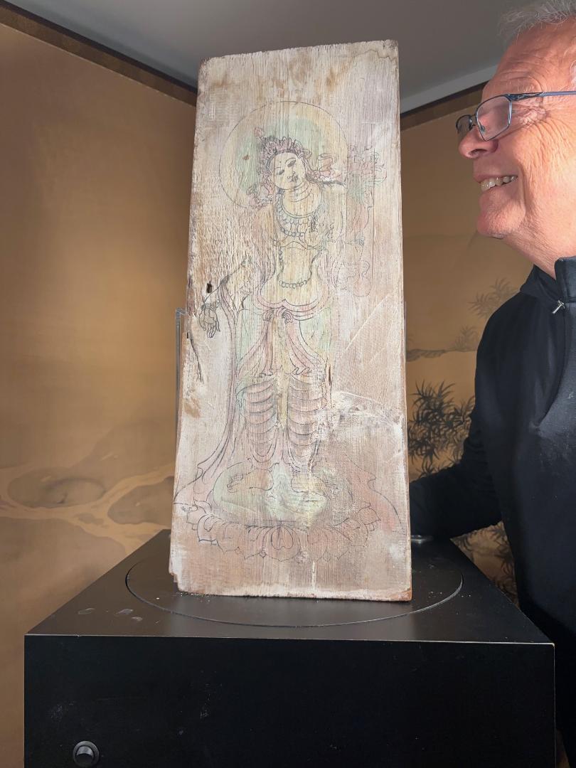 A wonderful Chinese hand painted old wooden panel of a Buddhist Bodhisattva in an attractive pose with a crown mandorla and long necklace.  Frame it or mount it as is.

One of a kind.

Provenance: Private New England Collection acquired in 2005 in