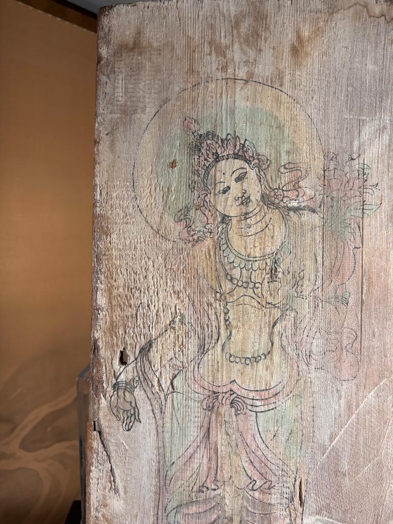 Chinese Buddhist Tang Bodhisattva Hand Painted Old Wood Plaque In Good Condition In South Burlington, VT