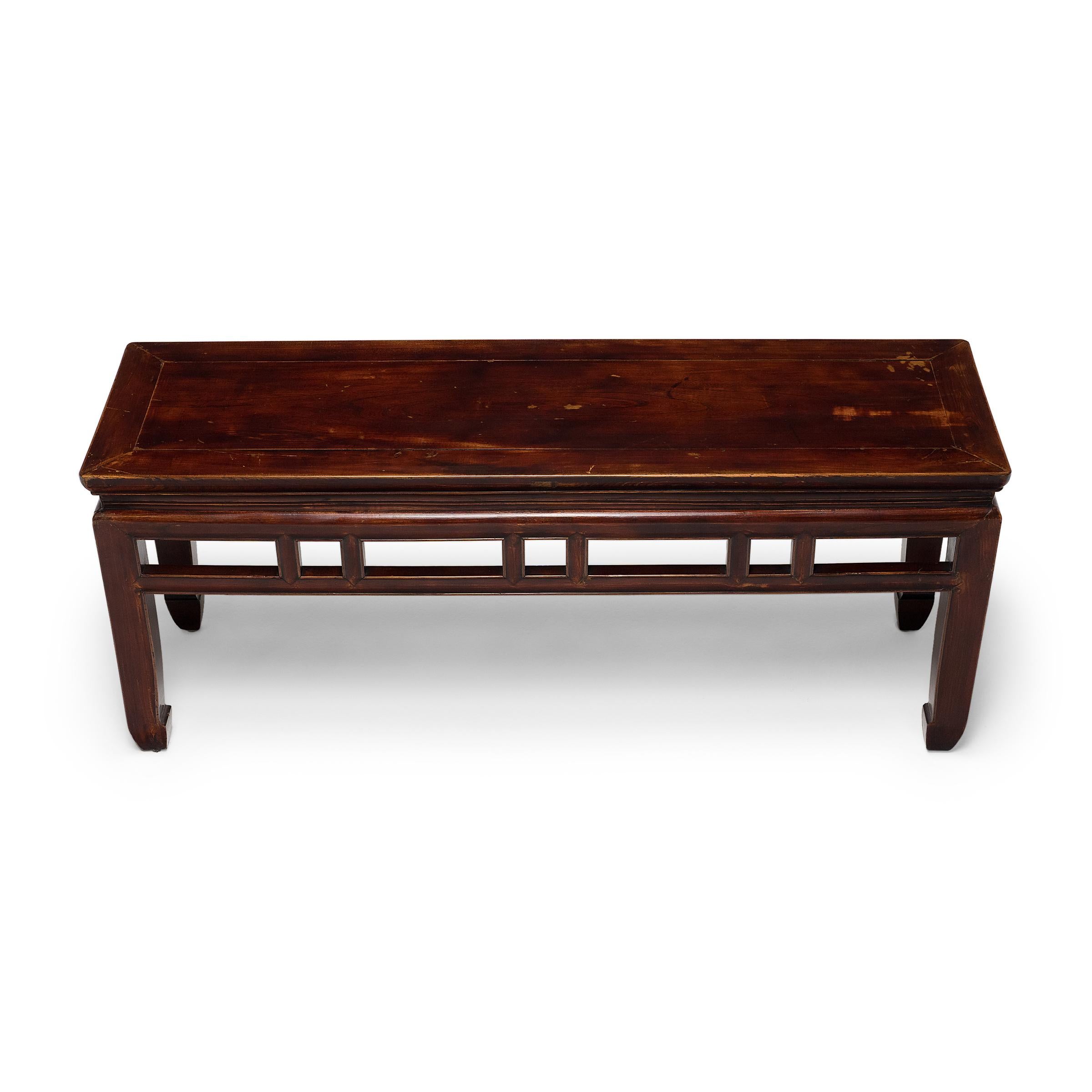 Qing Banc chinois en laque de Bourgogne, c. 1900 en vente