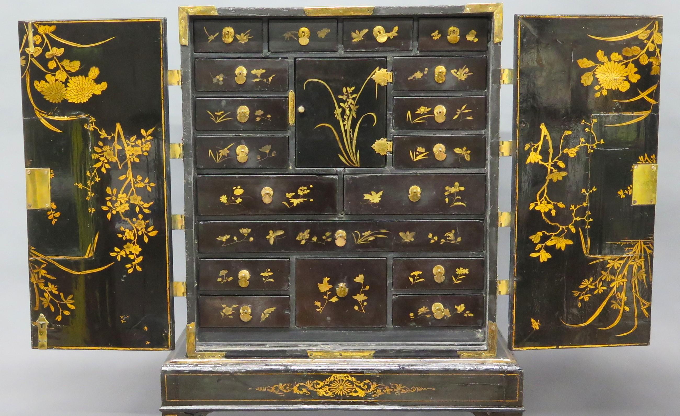 Opulent Black Lacquer Chinese Export Collector's Cabinet on Stand For Sale 3