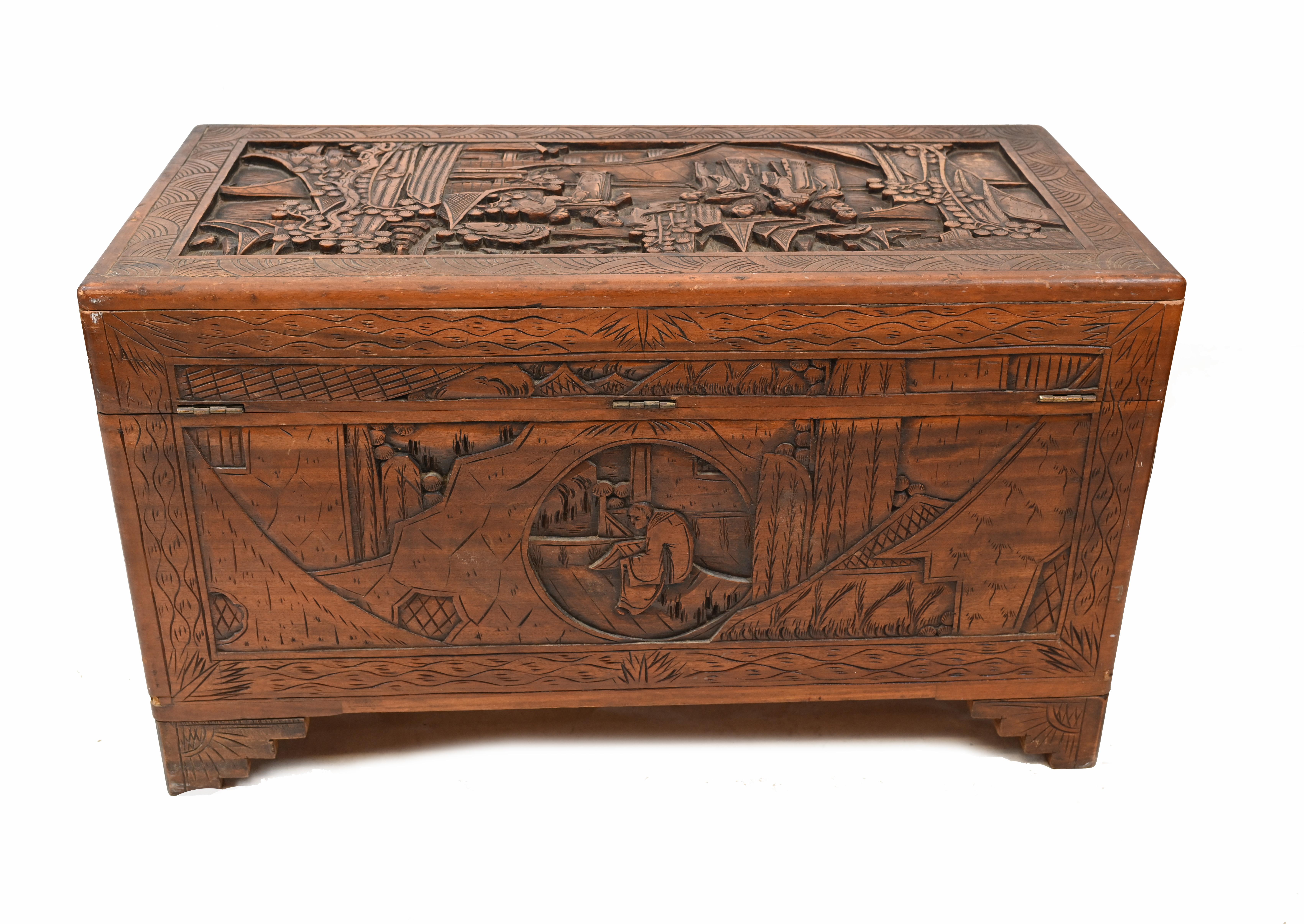 Chinese Camphor Antique Chest Luggage Box Table, 1920 4