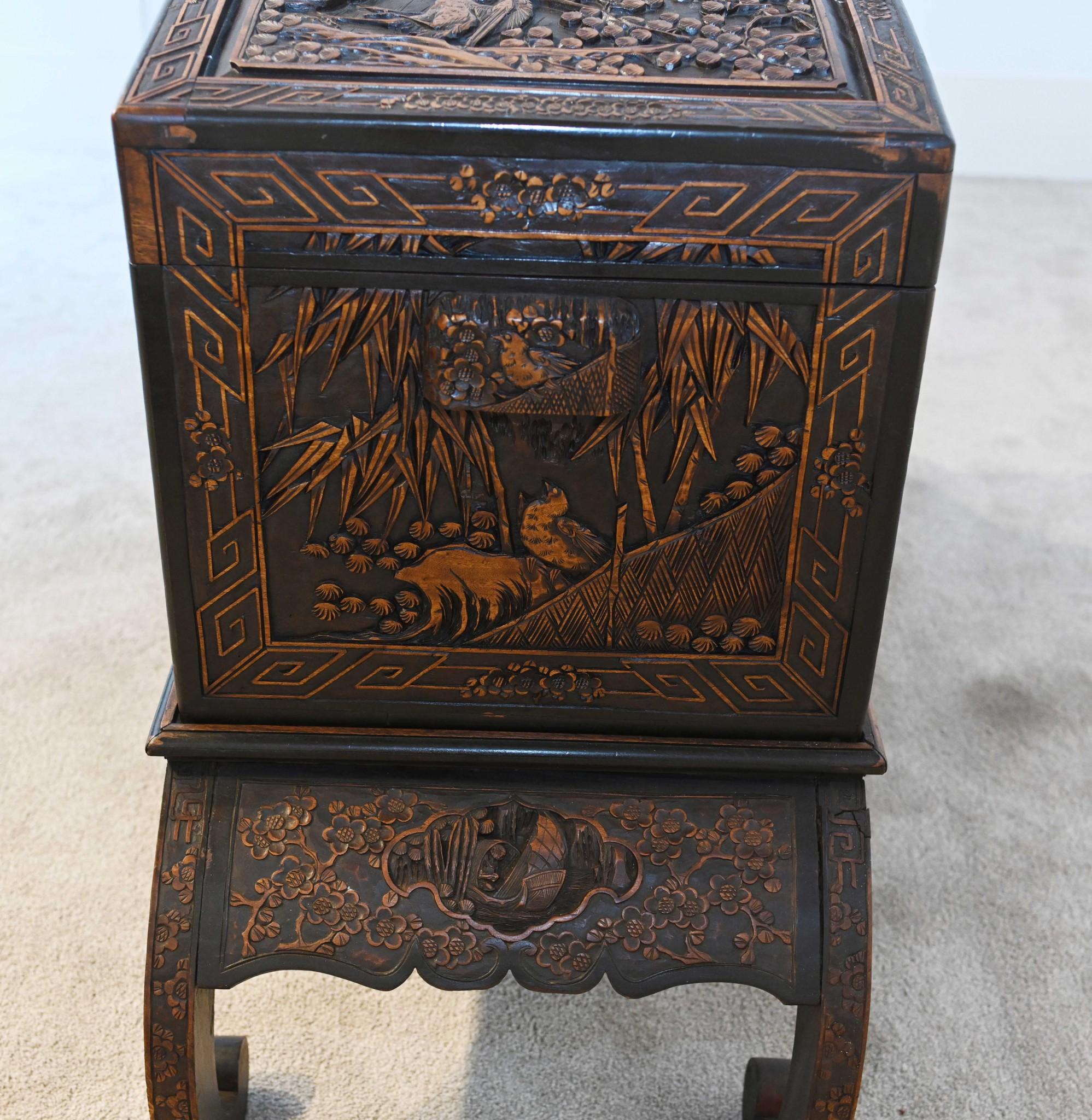Chinese Camphor Chest Luggage Chest Carved Stand Antique 1900 7