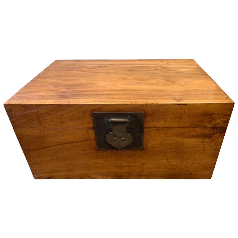 Chinese Camphor Wood Camphorwood Storage Trunk For Sale