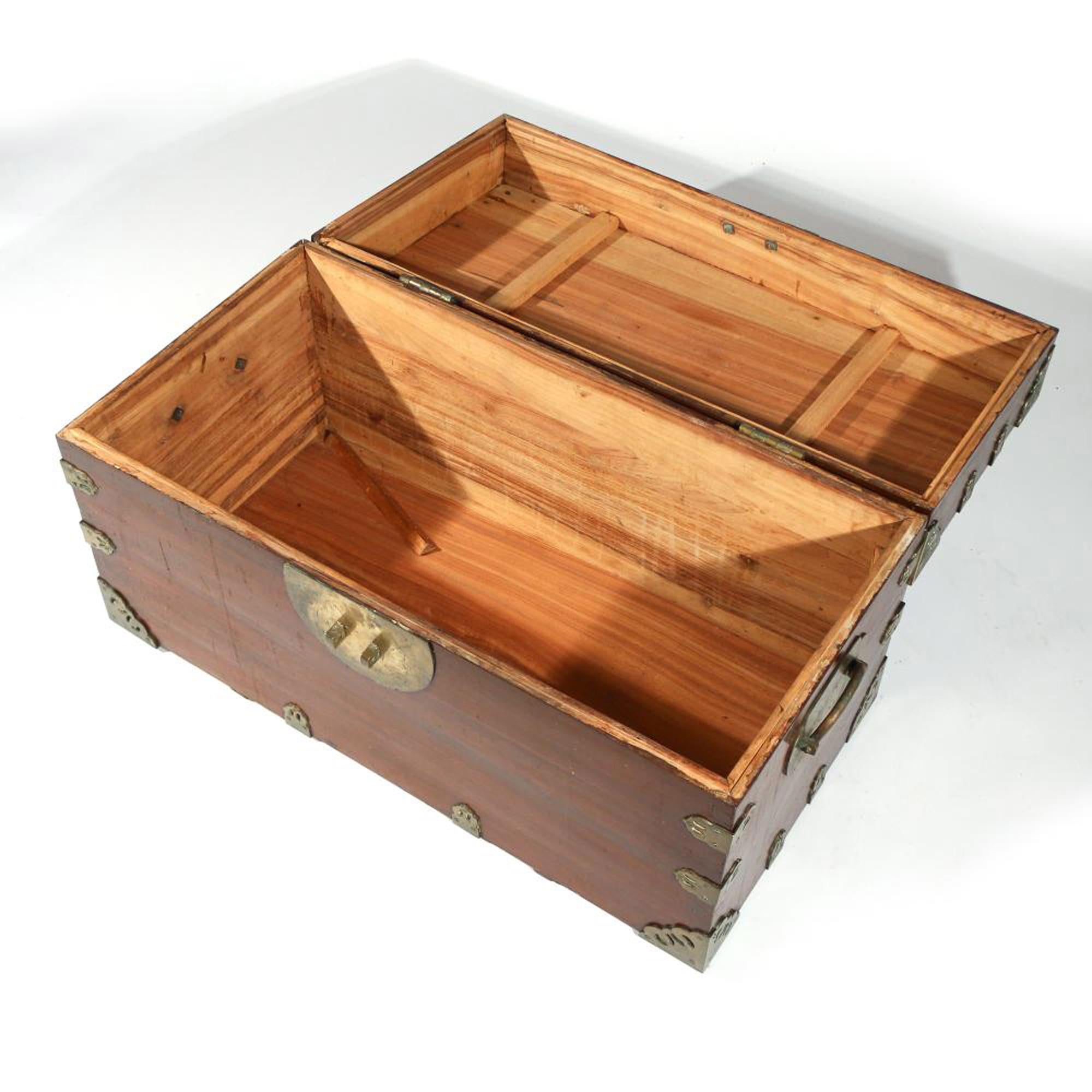 Chinese Export Chinese Camphor Wood Sailor's Large Brass-Bound Sea or Campaign Chest & Lock For Sale