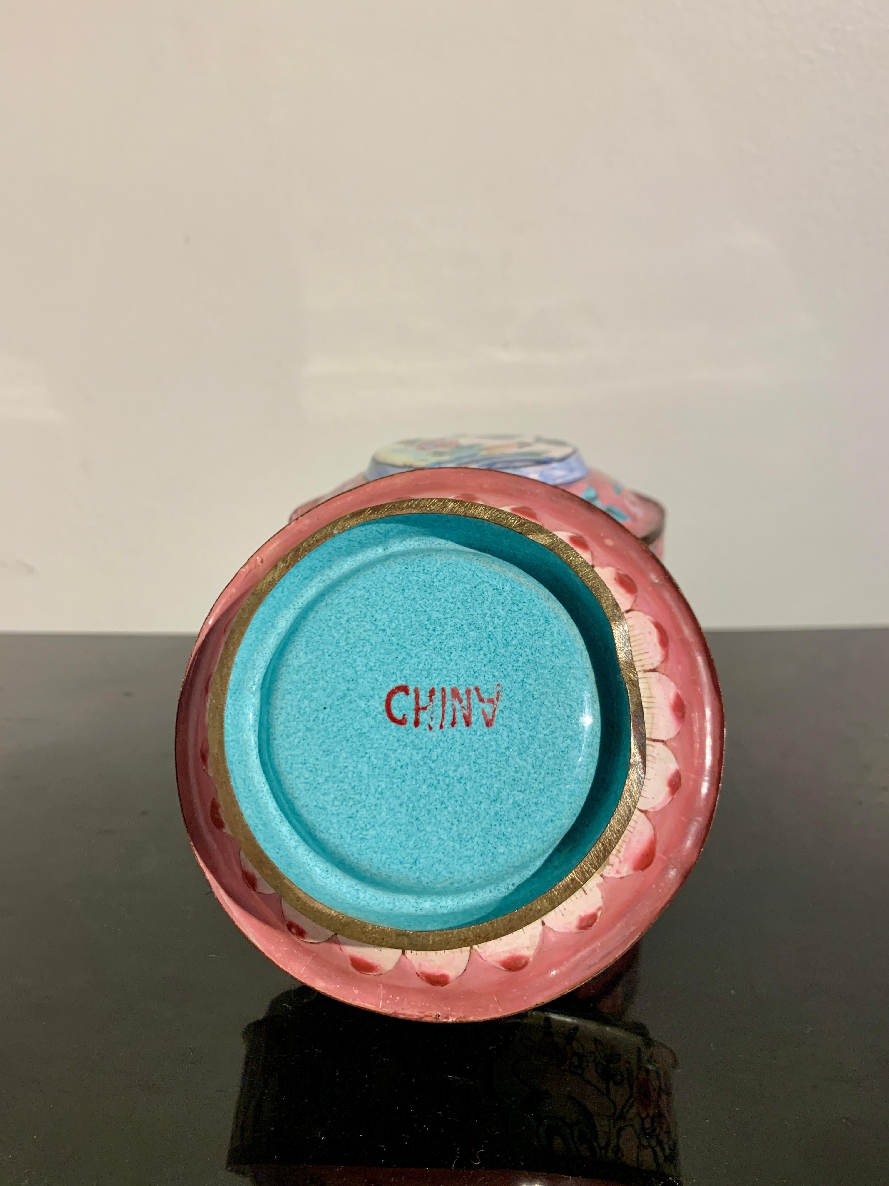 Chinese Canton Enamel Round Stacking Boxes and Cover, circa 1900, China In Fair Condition For Sale In Austin, TX