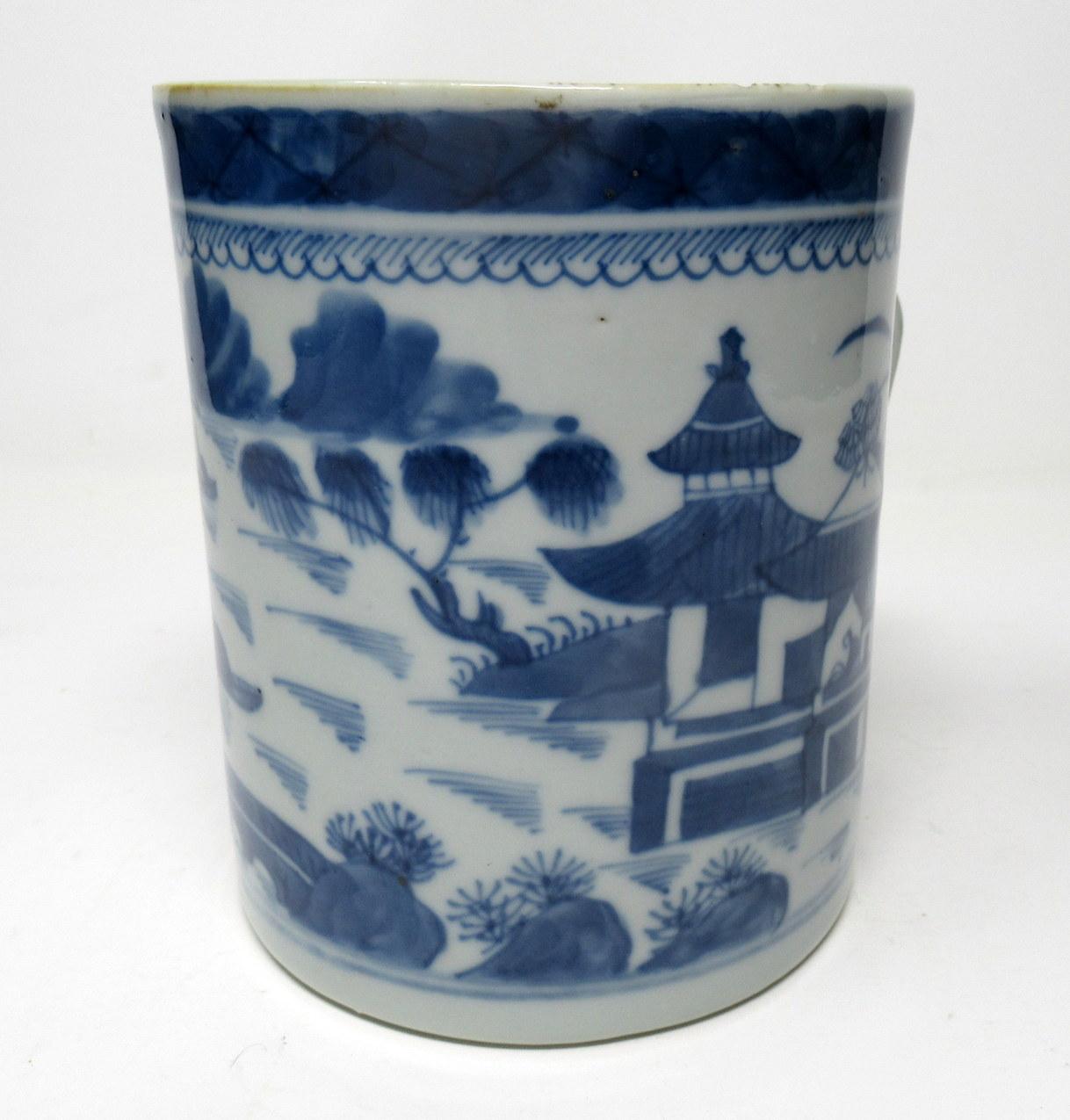 Chinese Canton Porcelain Blue White Cantonese Tankard Mug Quianlong 18th Century In Good Condition In Dublin, Ireland