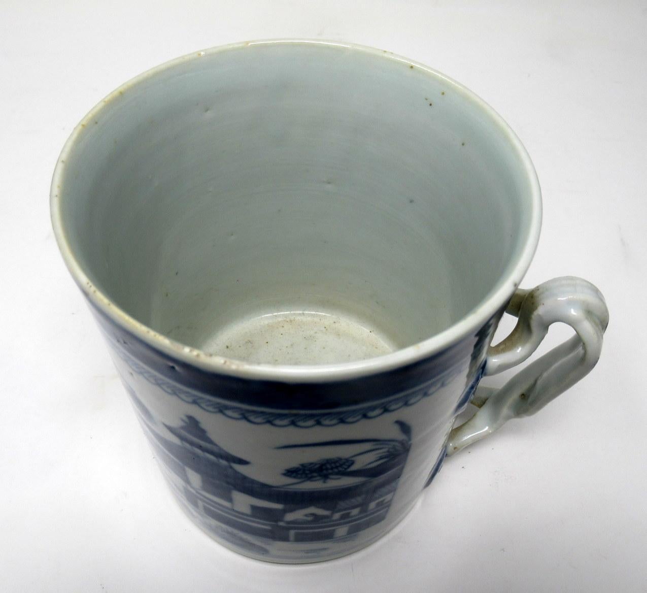 Chinese Canton Porcelain Blue White Cantonese Tankard Mug Quianlong 18th Century 1