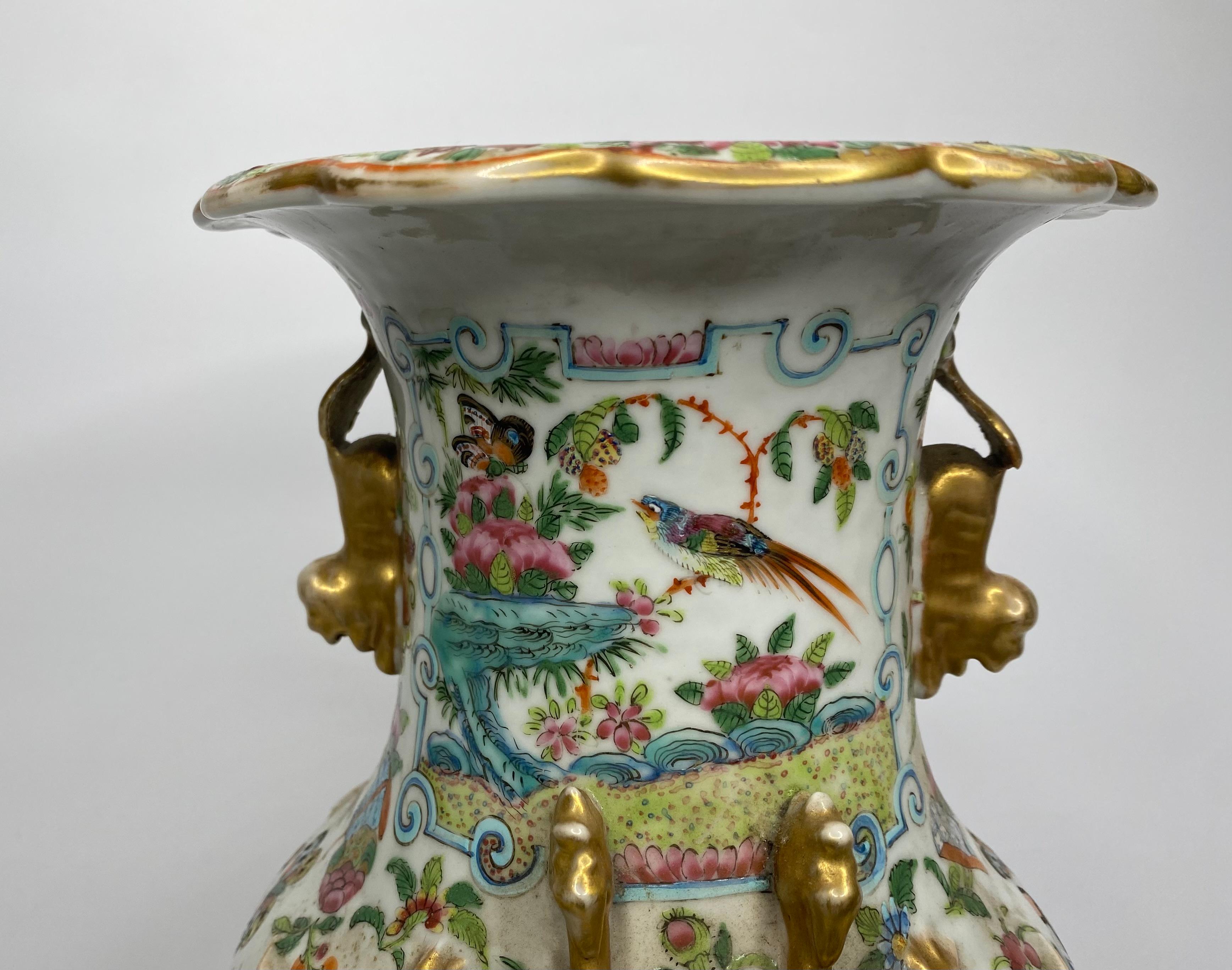 Chinese Cantonese porcelain vase, c. 1870. Qing Dynasty. 4