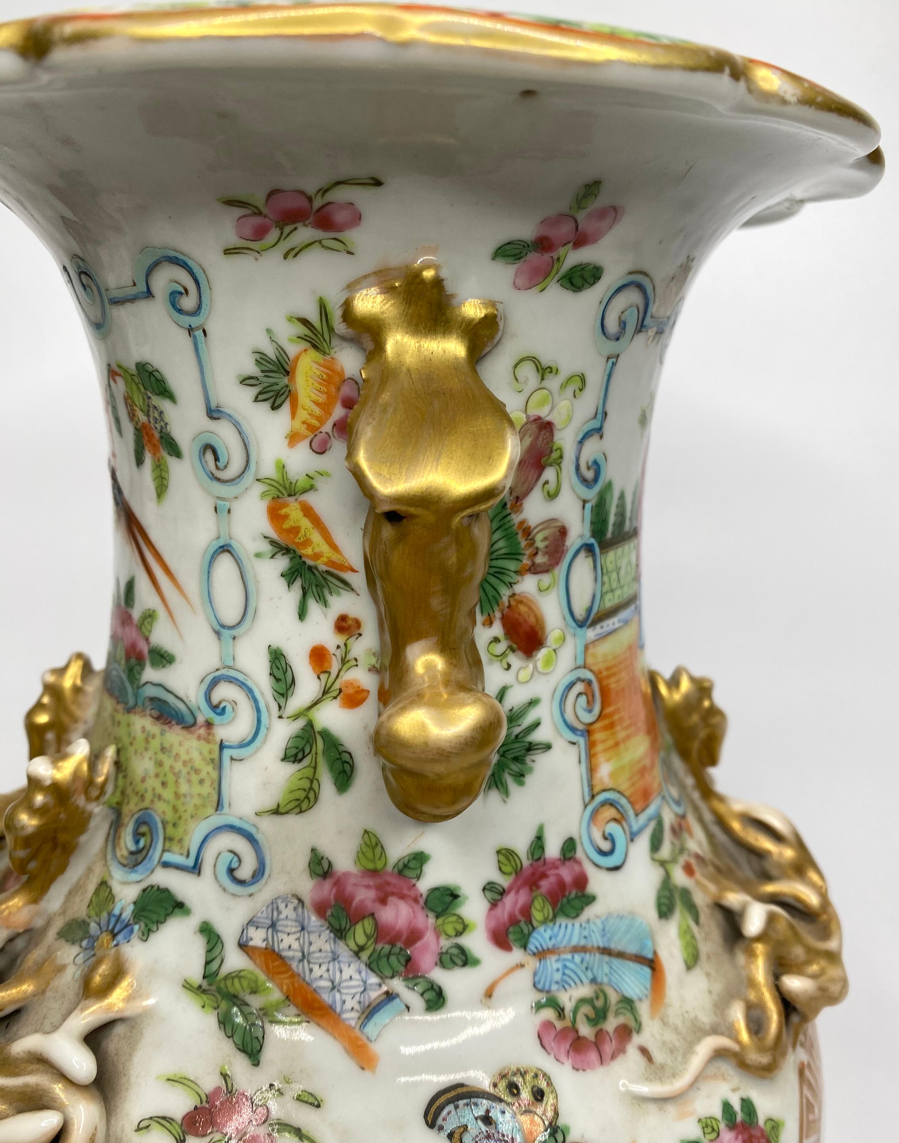 Chinese Cantonese porcelain vase, c. 1870. Qing Dynasty. 7