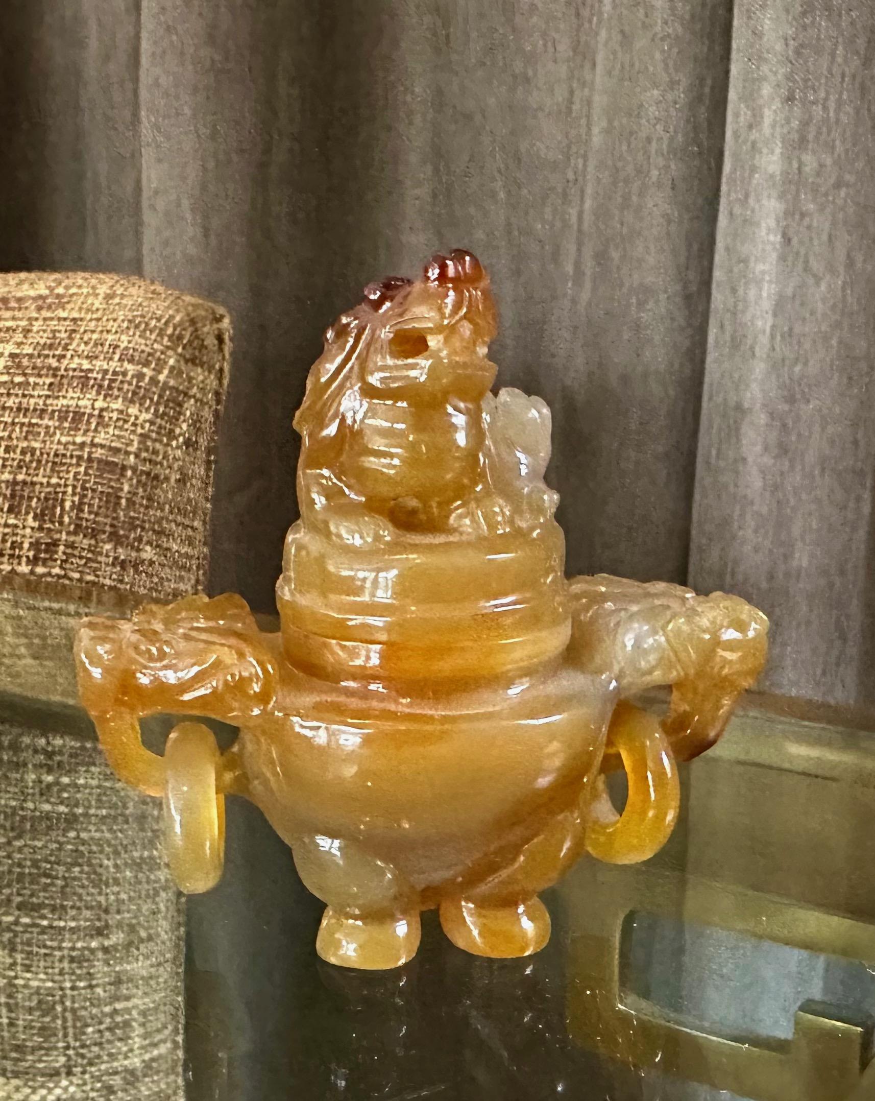 Sculpture brûleur d'encens Fu chien chinois en cornaline d'agate en vente 5