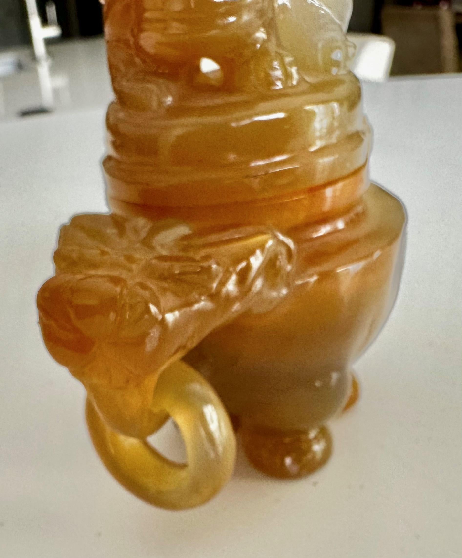 Sculpture brûleur d'encens Fu chien chinois en cornaline d'agate en vente 11