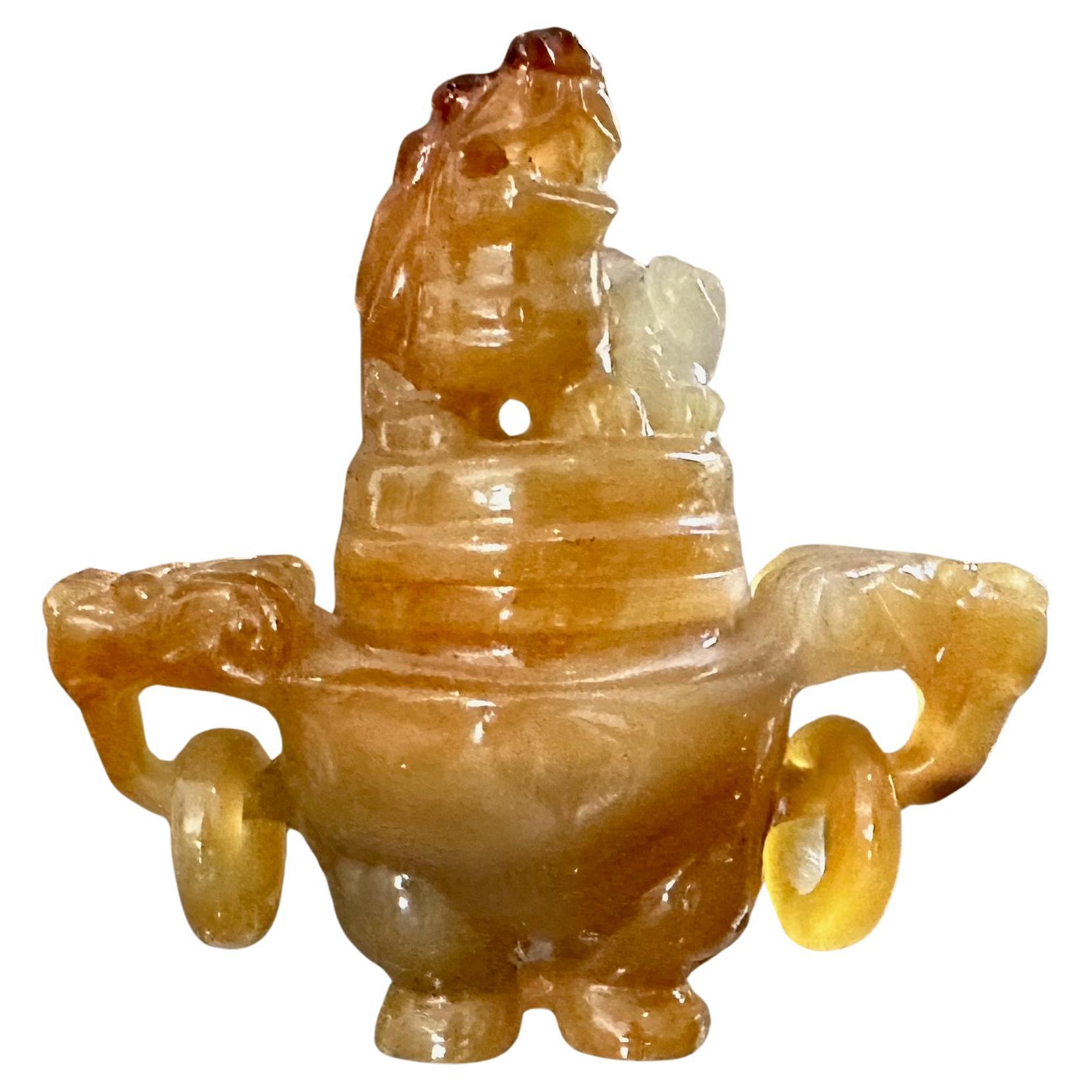 Sculpture brûleur d'encens Fu chien chinois en cornaline d'agate en vente