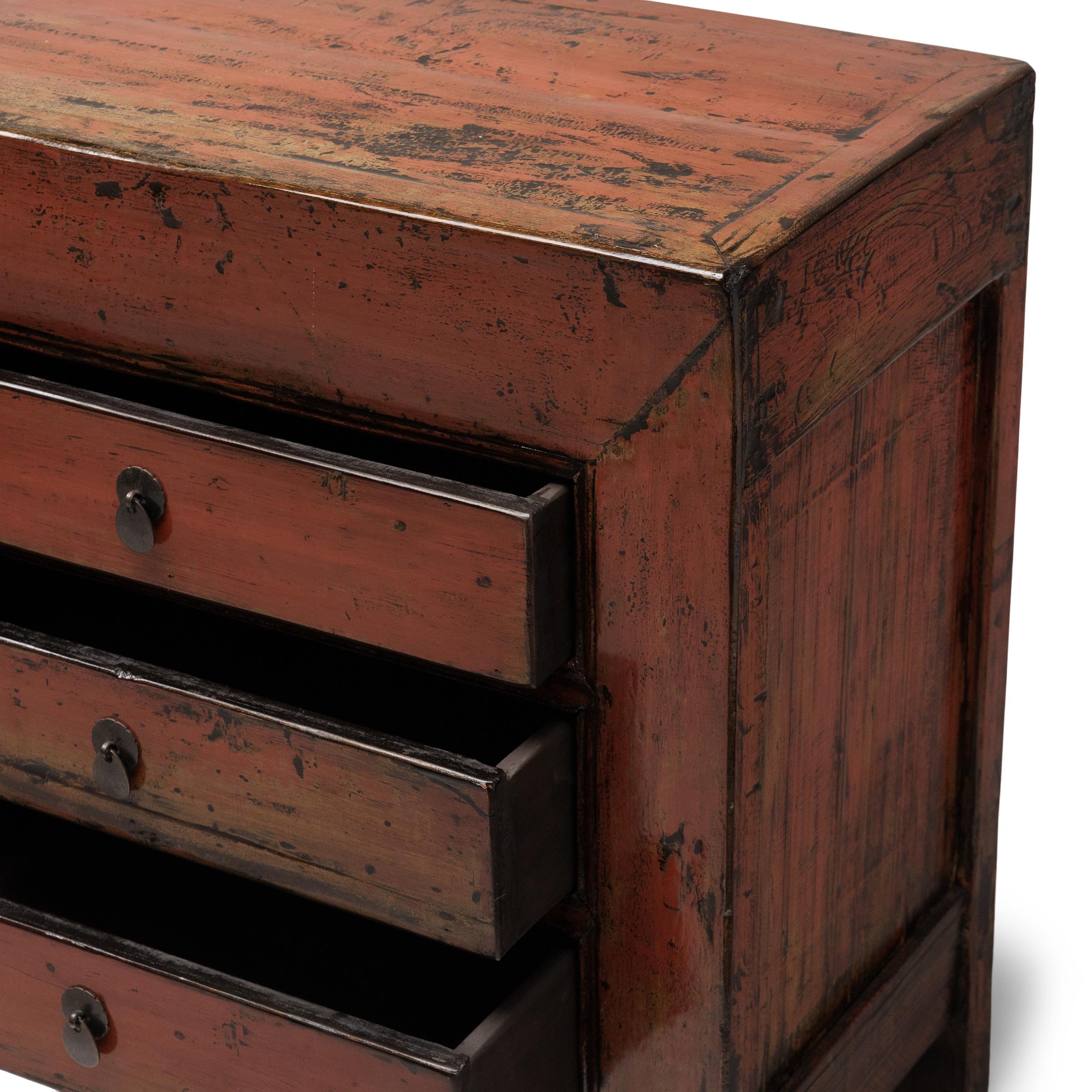 Chinesischer Karneol Keeper's Coffer aus Karneol, um 1850 im Zustand „Gut“ im Angebot in Chicago, IL