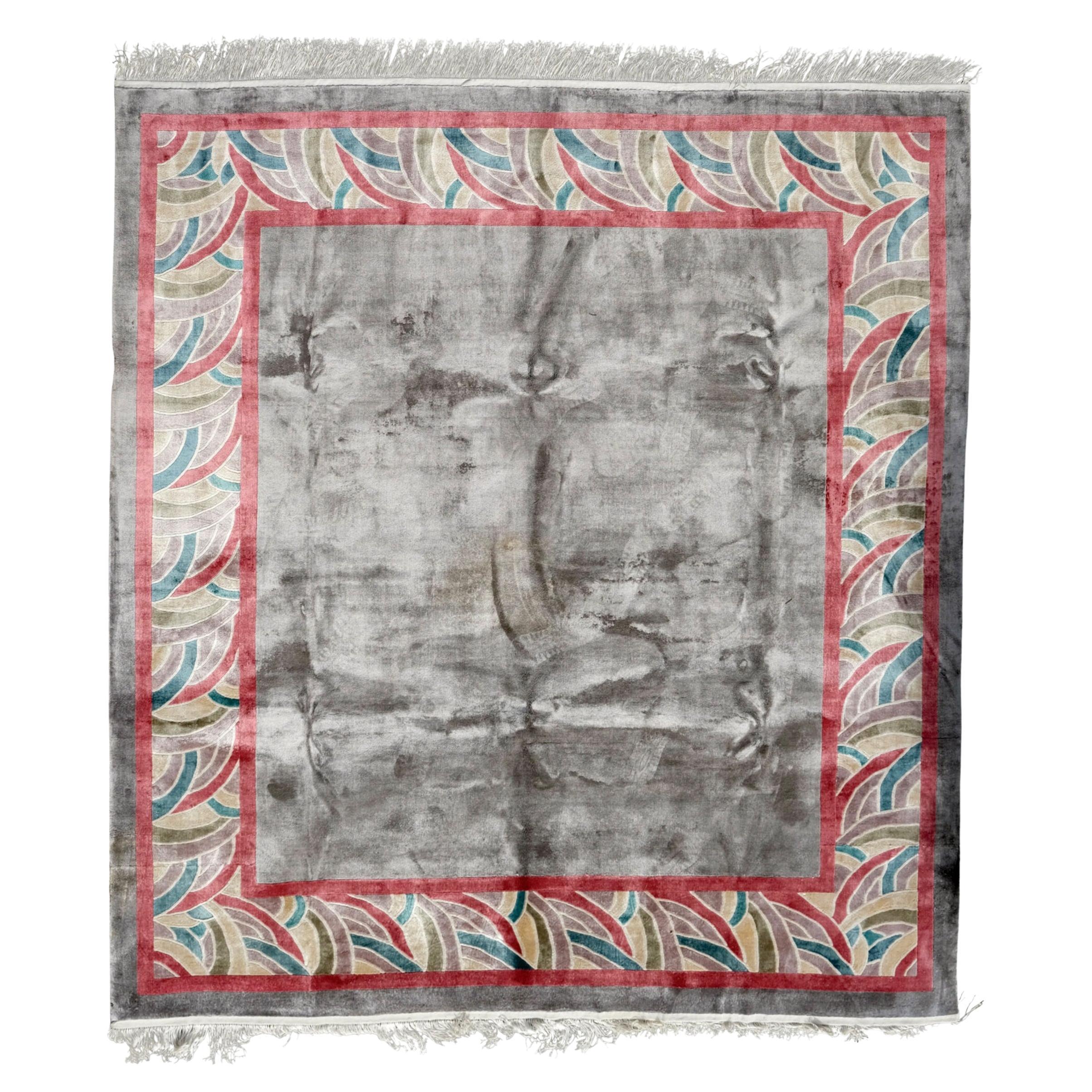 Chinese carpet made of silk For Sale