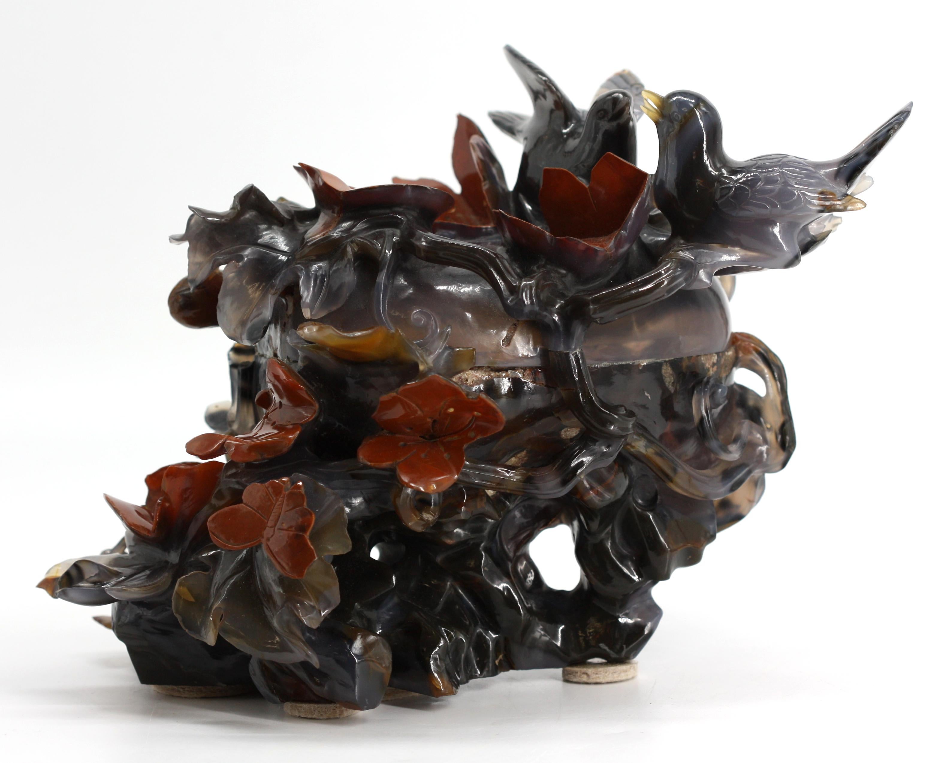 Chinese Carved Agate Birds Atop Foliage Group In Good Condition For Sale In West Palm Beach, FL