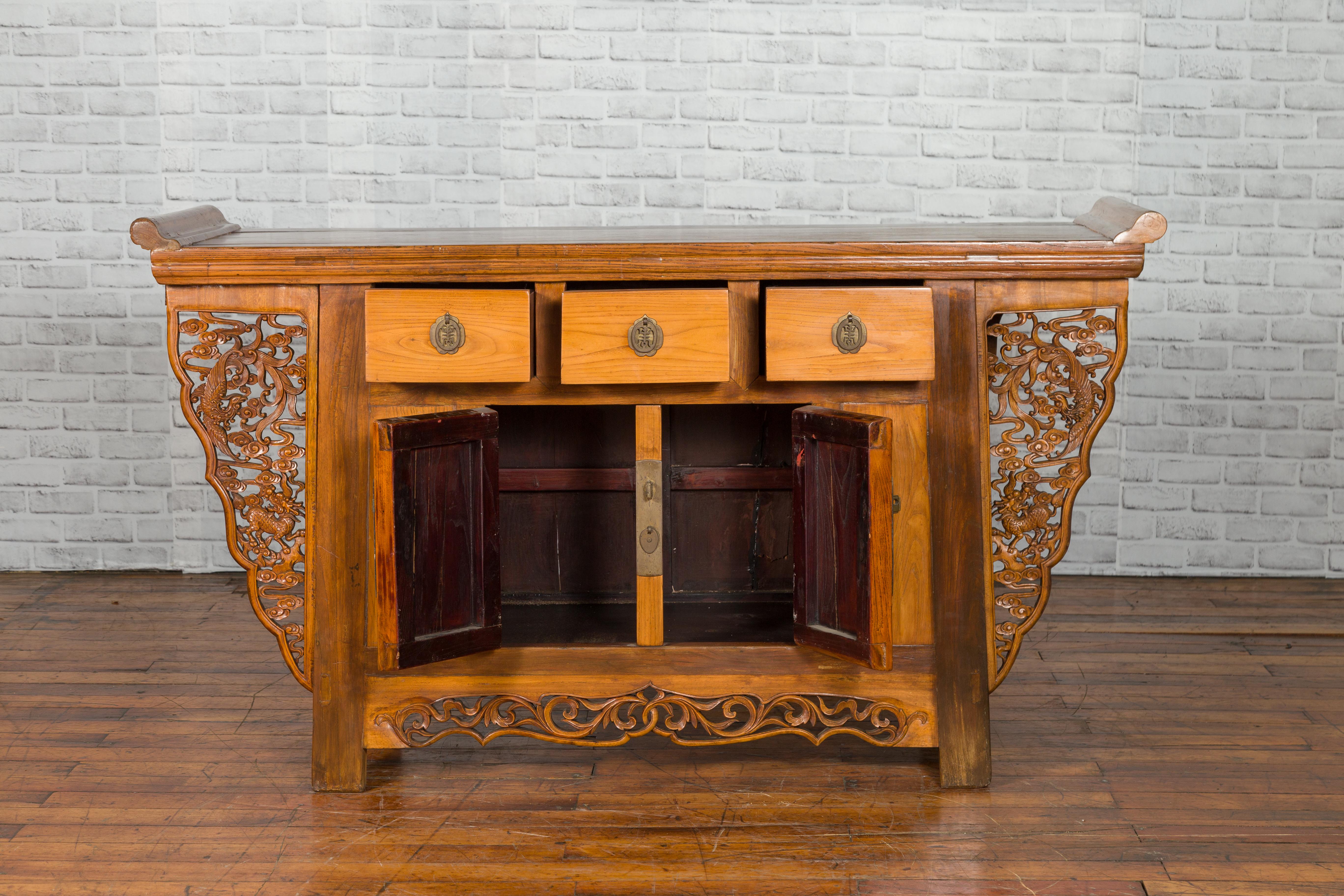 Chinese Carved Altar Cabinet with Everted Flanges and Carved Mythical Animals 3