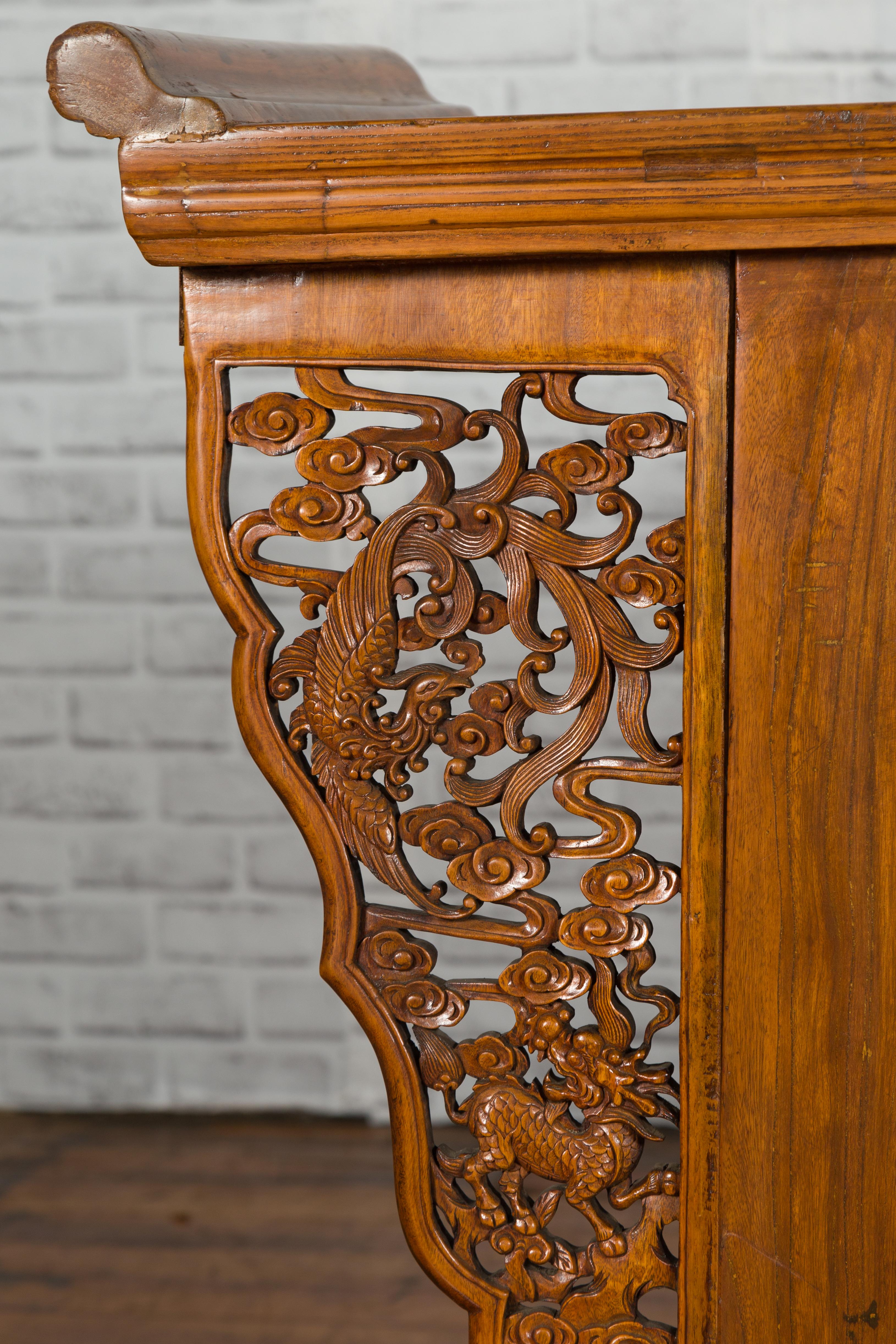 Chinese Carved Altar Cabinet with Everted Flanges and Carved Mythical Animals In Good Condition In Yonkers, NY