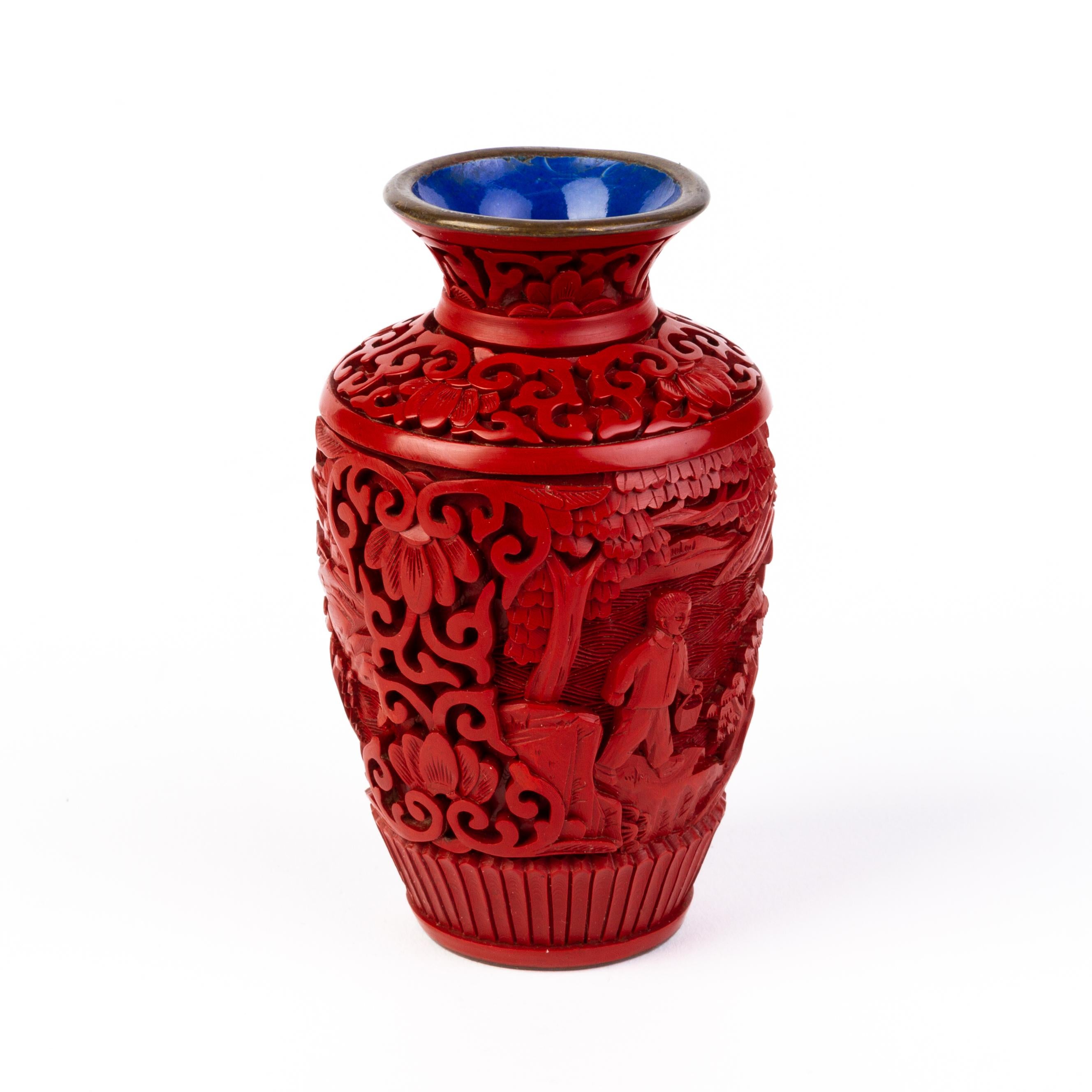 Hand-Carved Chinese Carved Cinnabar Lacquer Vase 