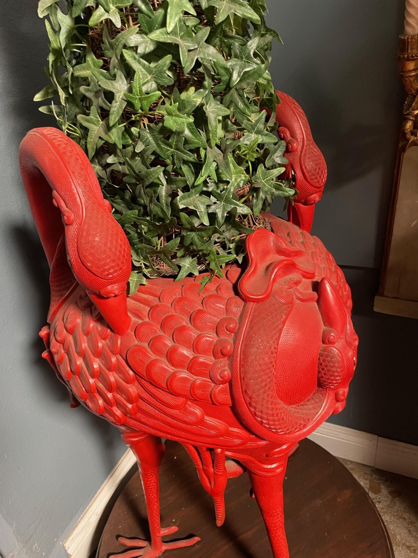 Jardinière Cinnabar sculptée chinoise en vente 5