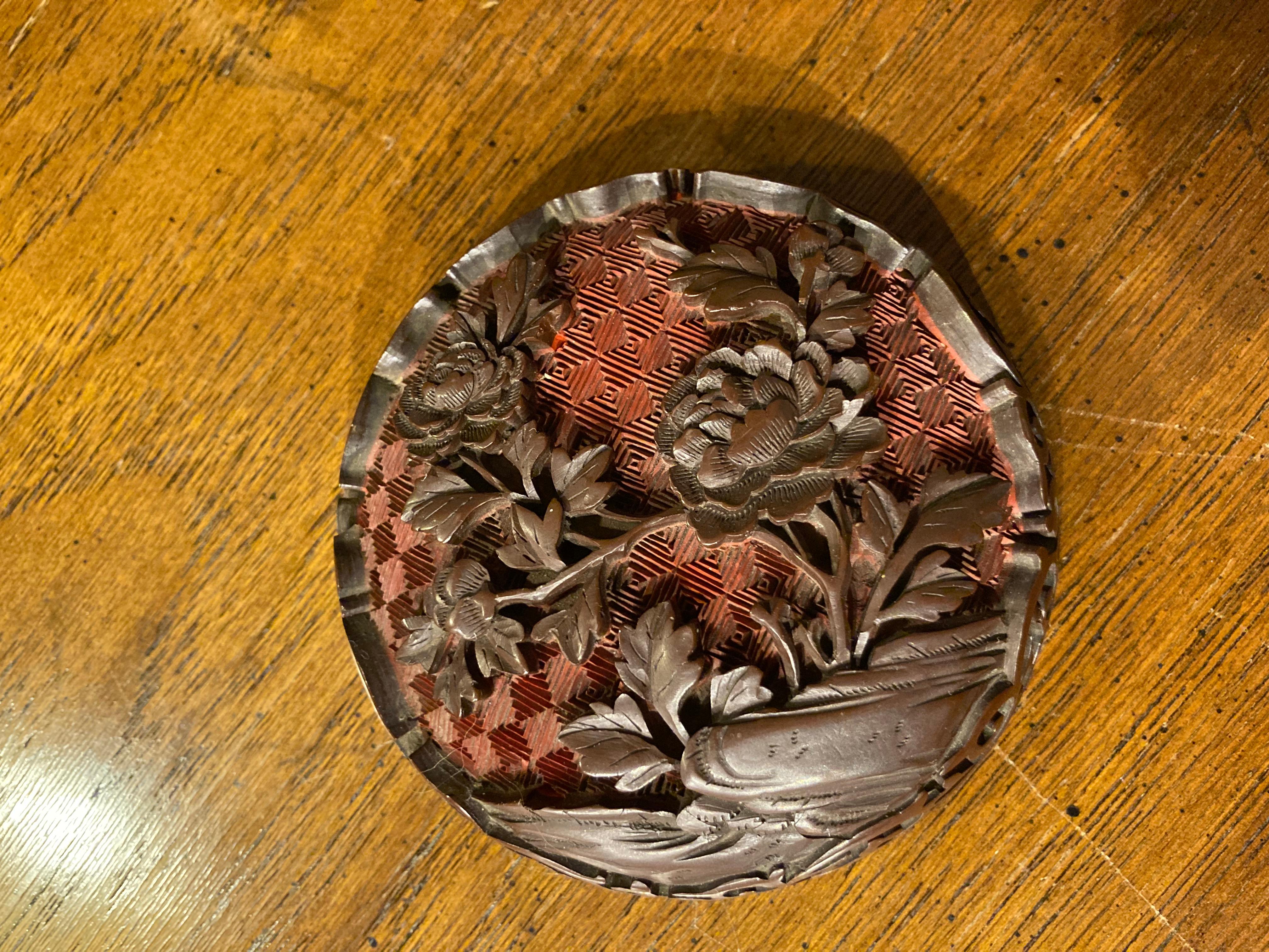 Chinese Carved Cinnabar Round Lidded Box or Jar 4